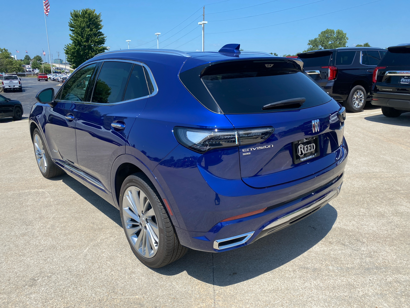 2024 Buick Envision Avenir 8