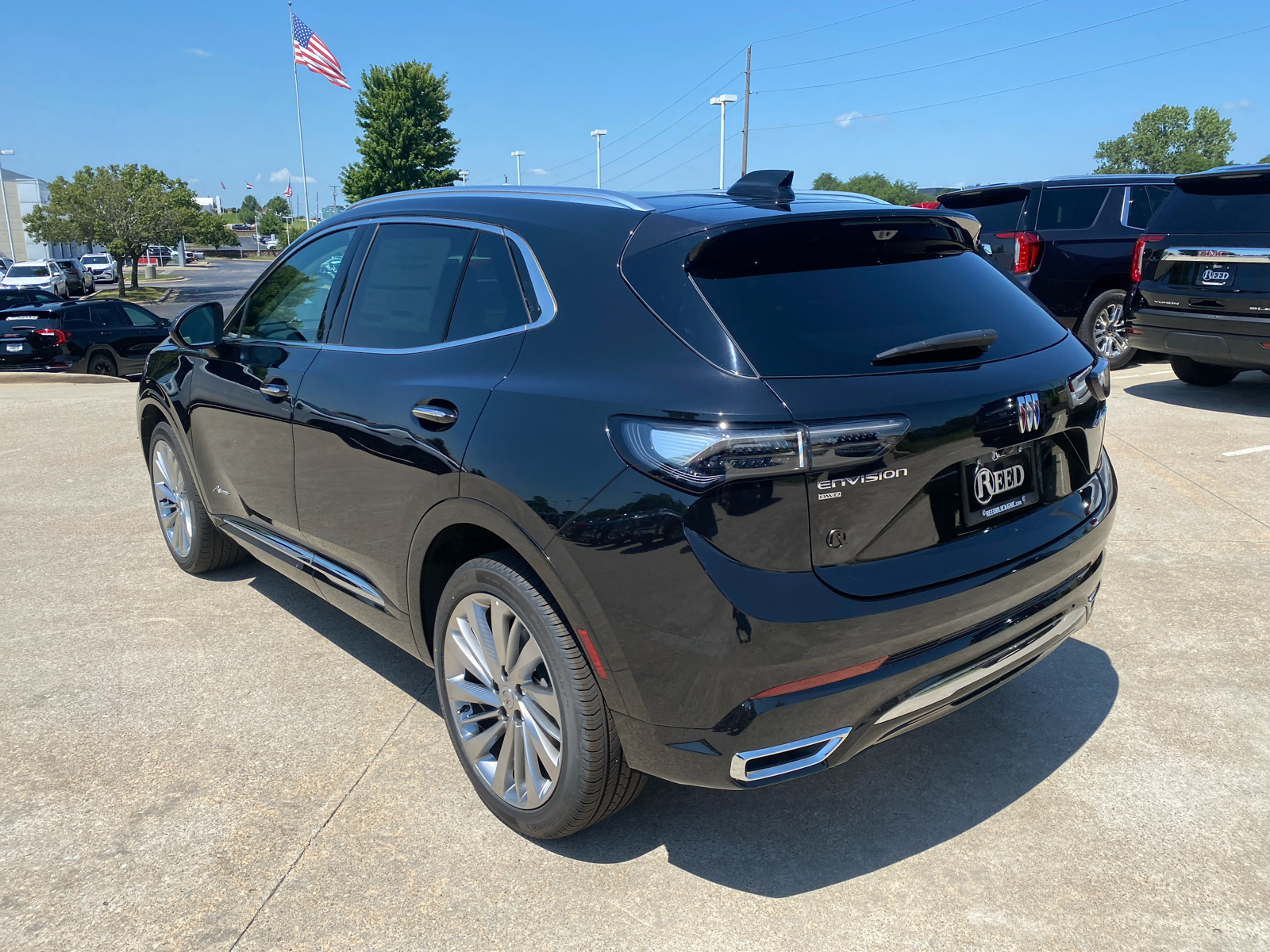 2024 Buick Envision Avenir 8