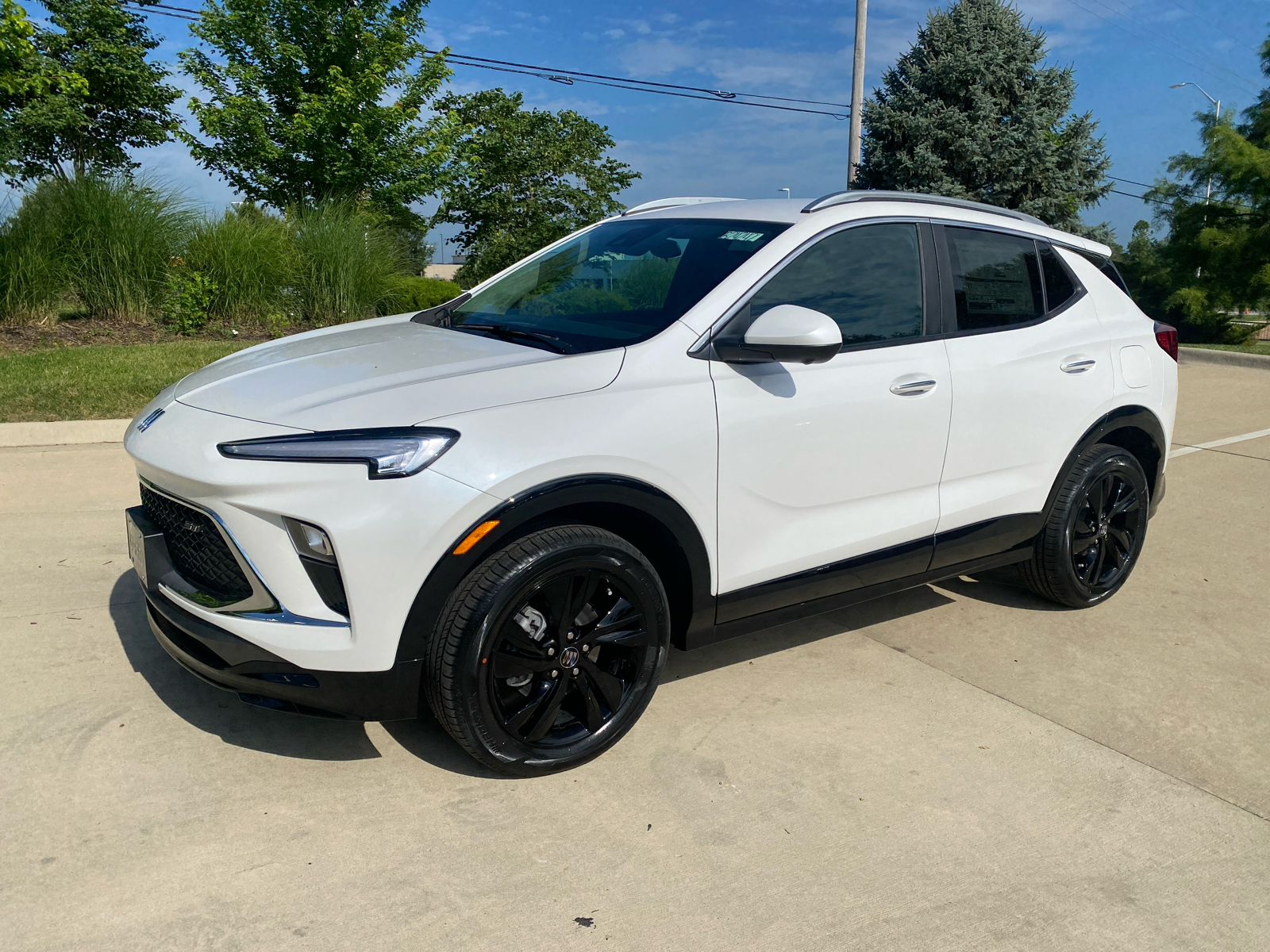 2024 Buick Encore GX Sport Touring 1