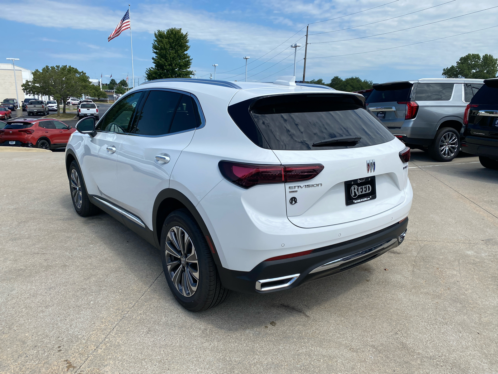 2024 Buick Envision Preferred 8