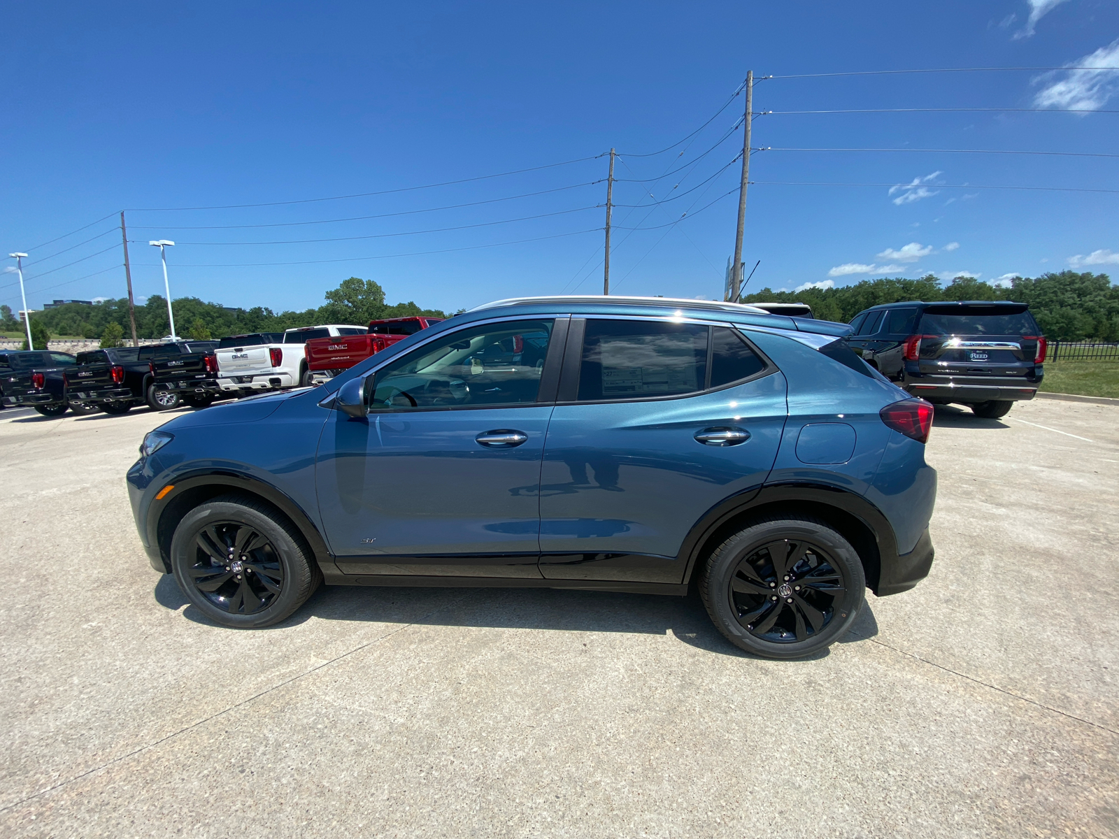 2025 Buick Encore GX Sport Touring 9