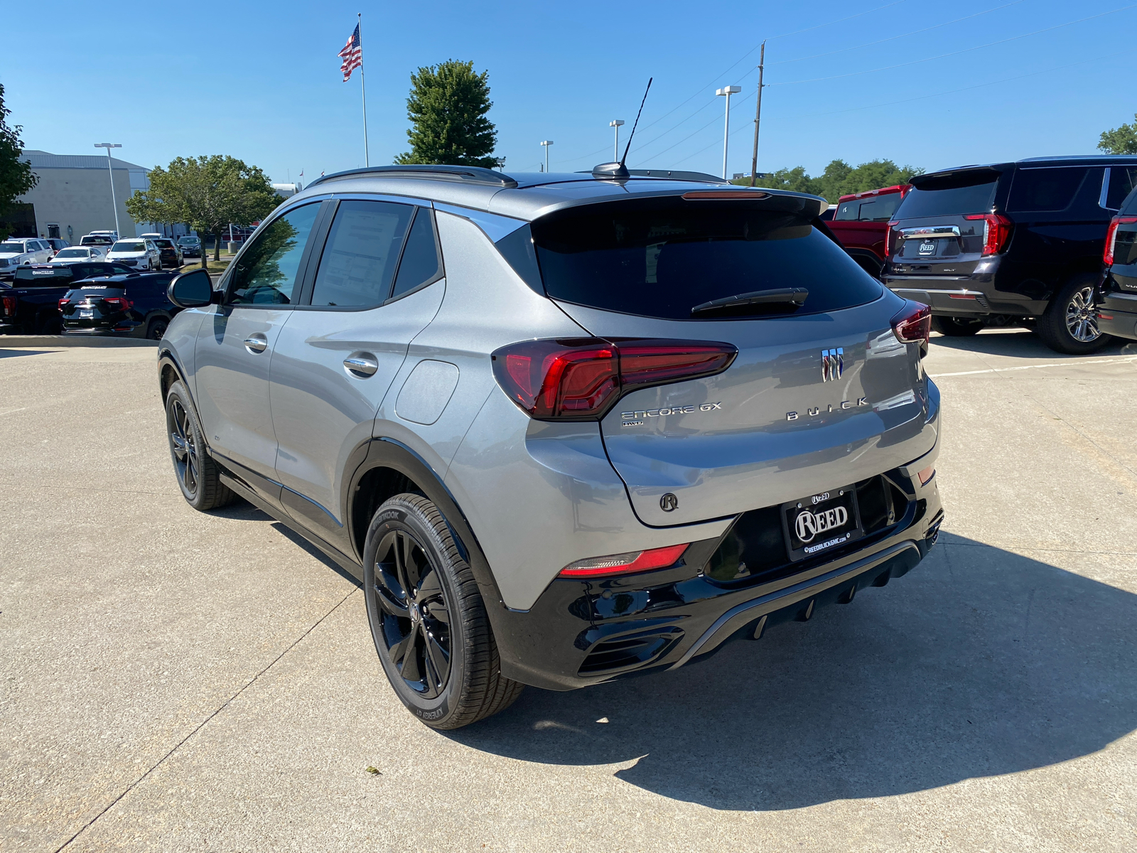 2025 Buick Encore GX Sport Touring 8