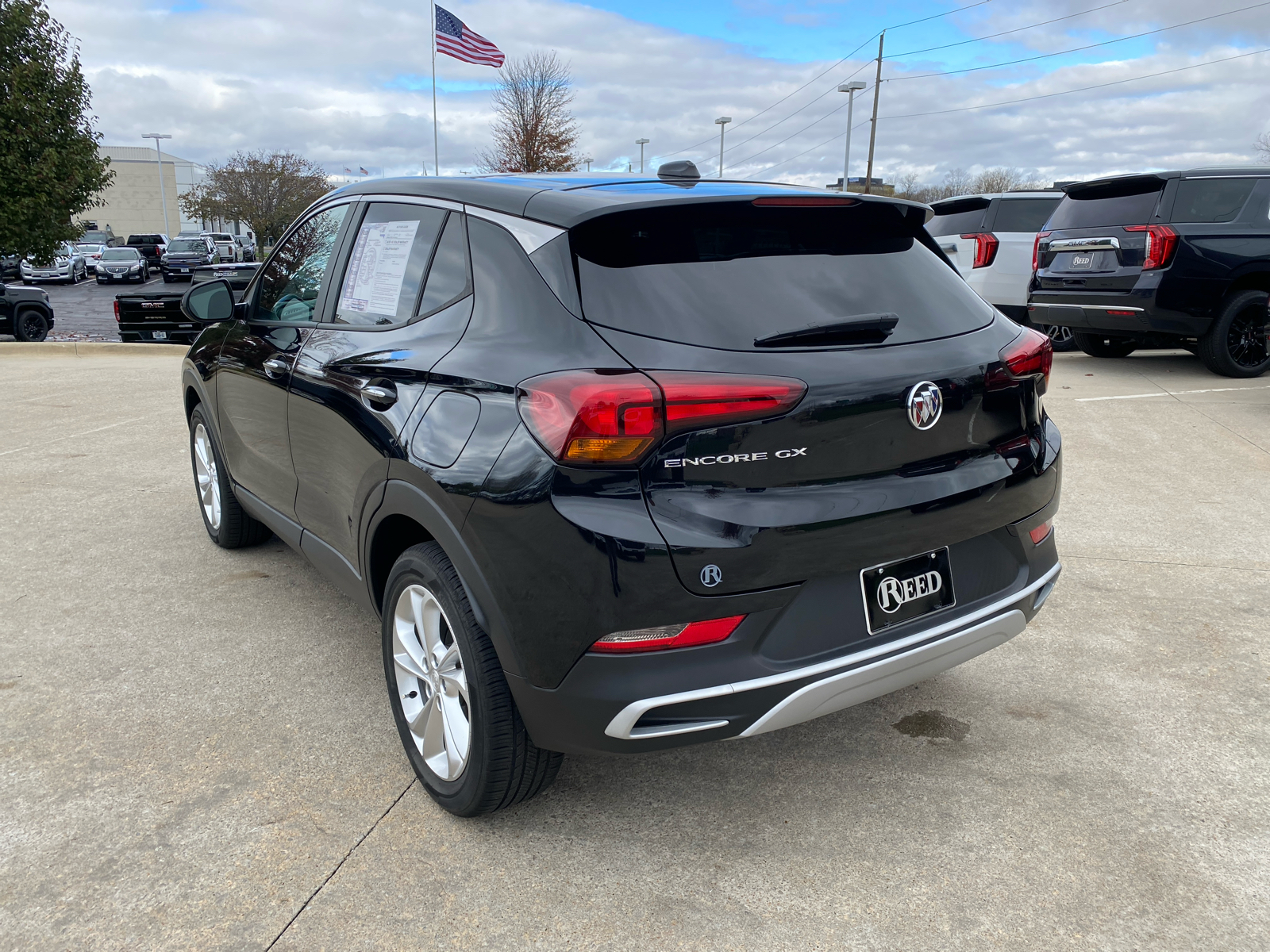 2022 Buick Encore GX Preferred 8