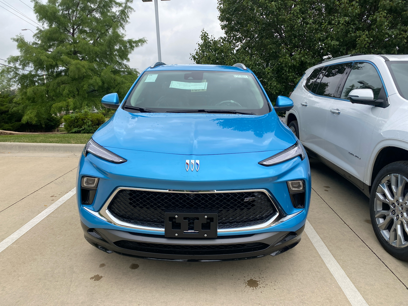 2025 Buick Encore GX Sport Touring 2