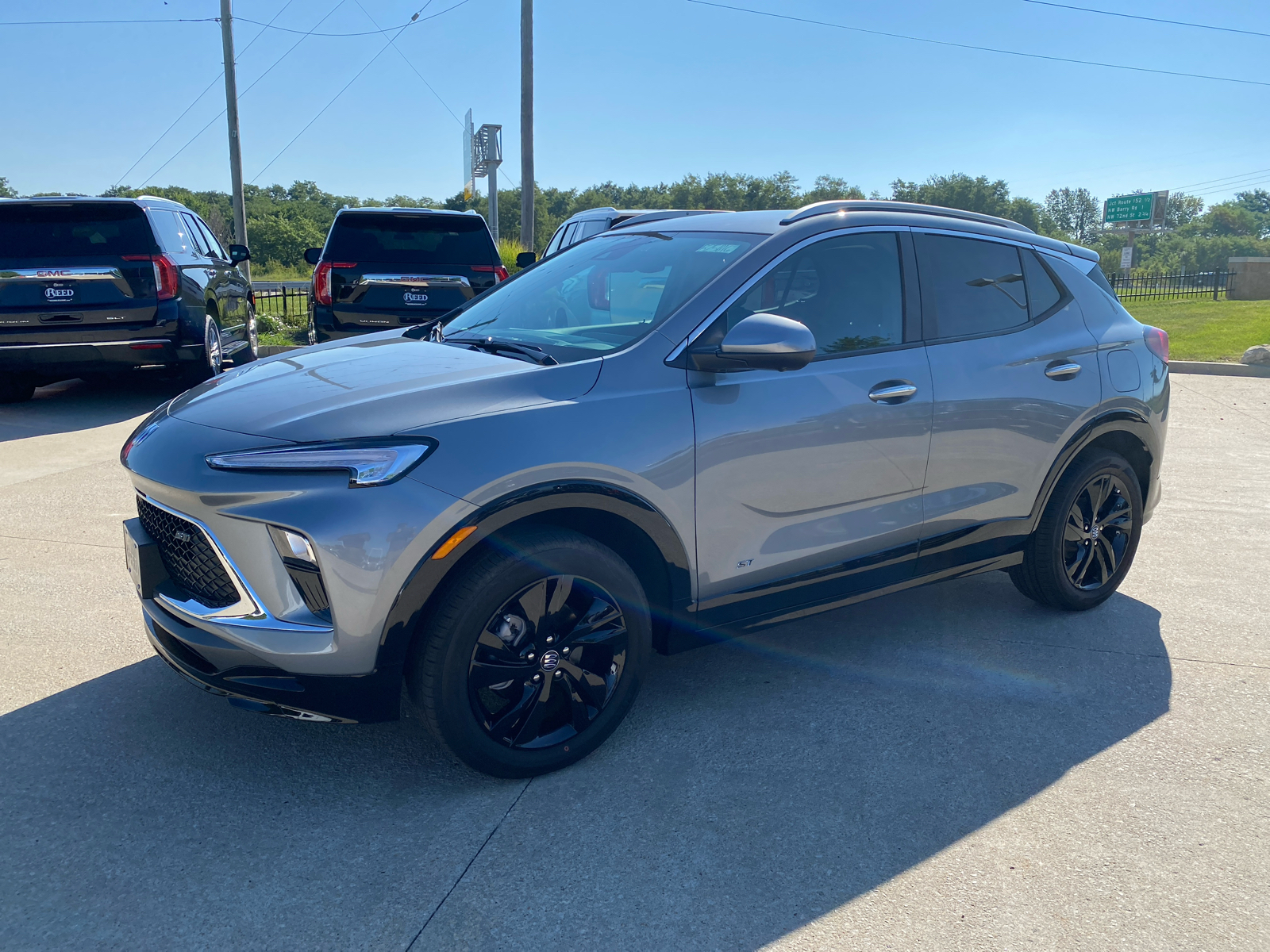 2025 Buick Encore GX Sport Touring 1