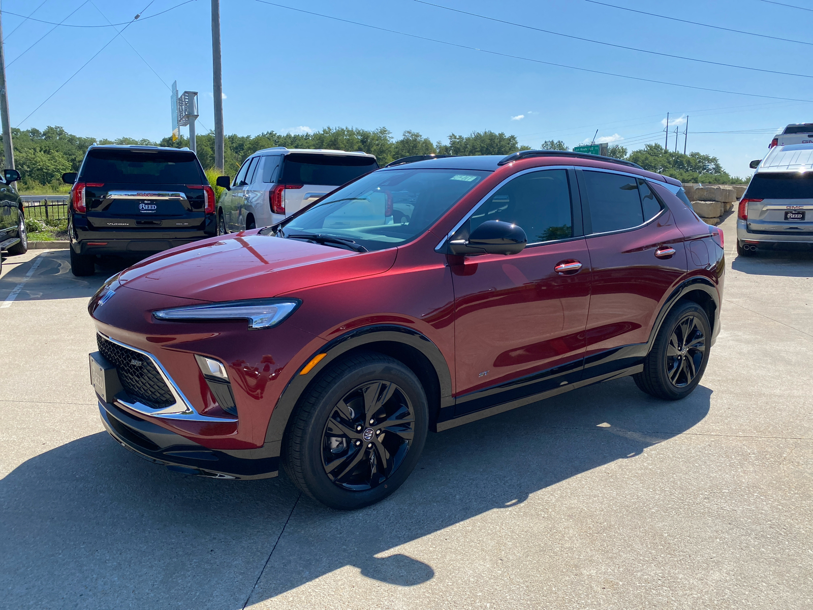 2025 Buick Encore GX Sport Touring 1