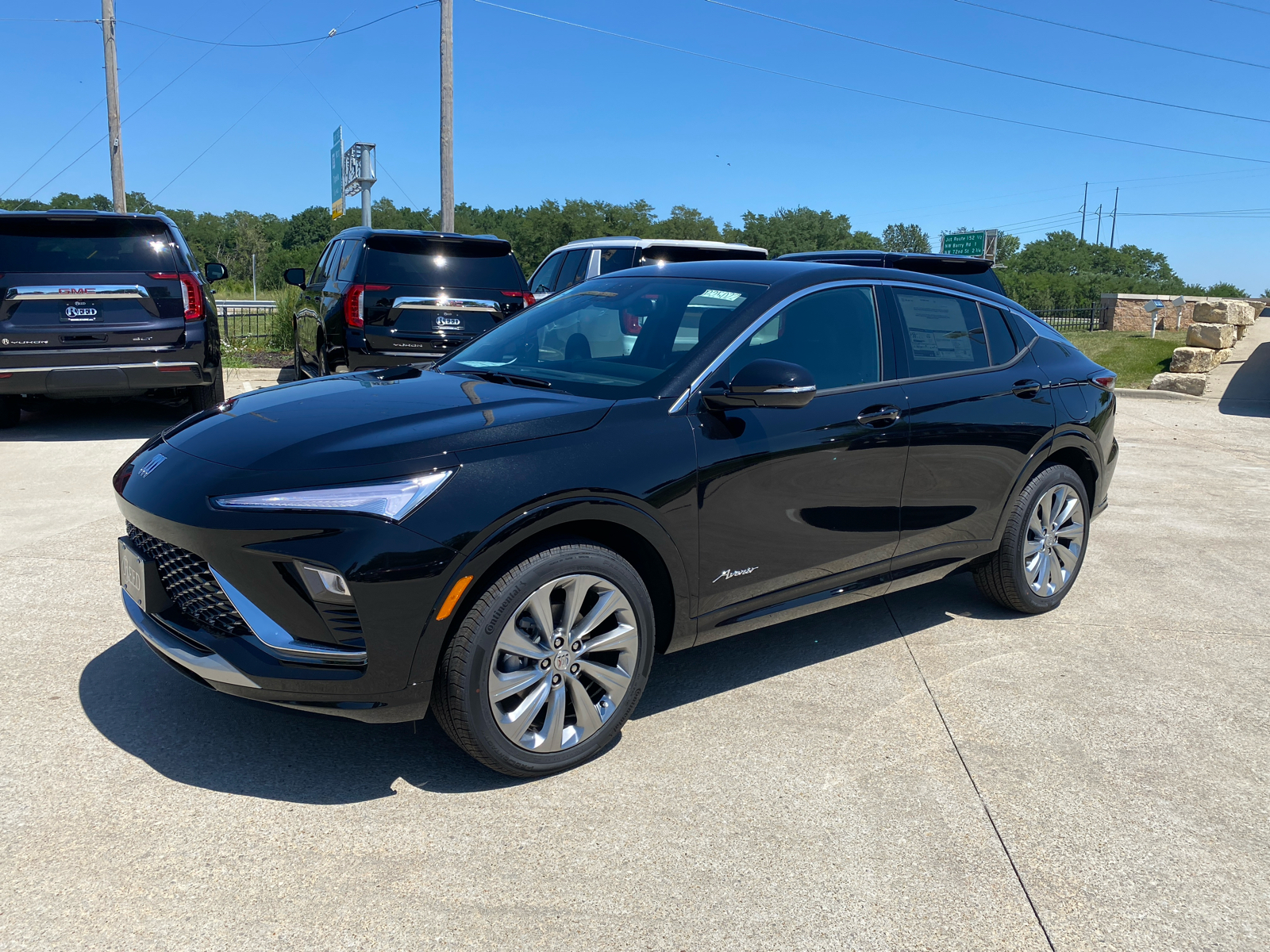 2025 Buick Envista Avenir 1