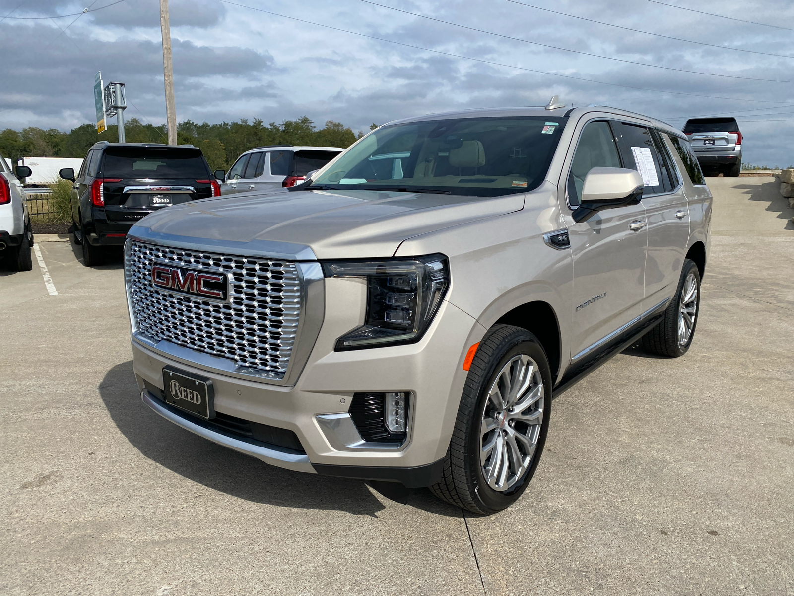 2021 GMC Yukon Denali 2