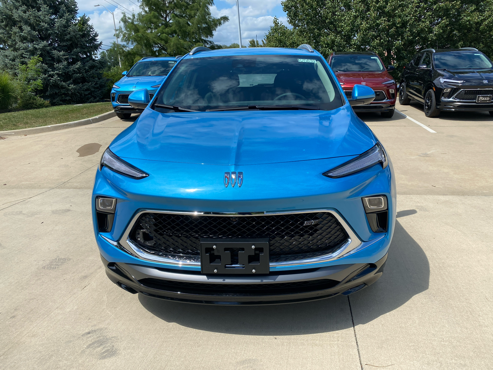 2025 Buick Encore GX Sport Touring 3