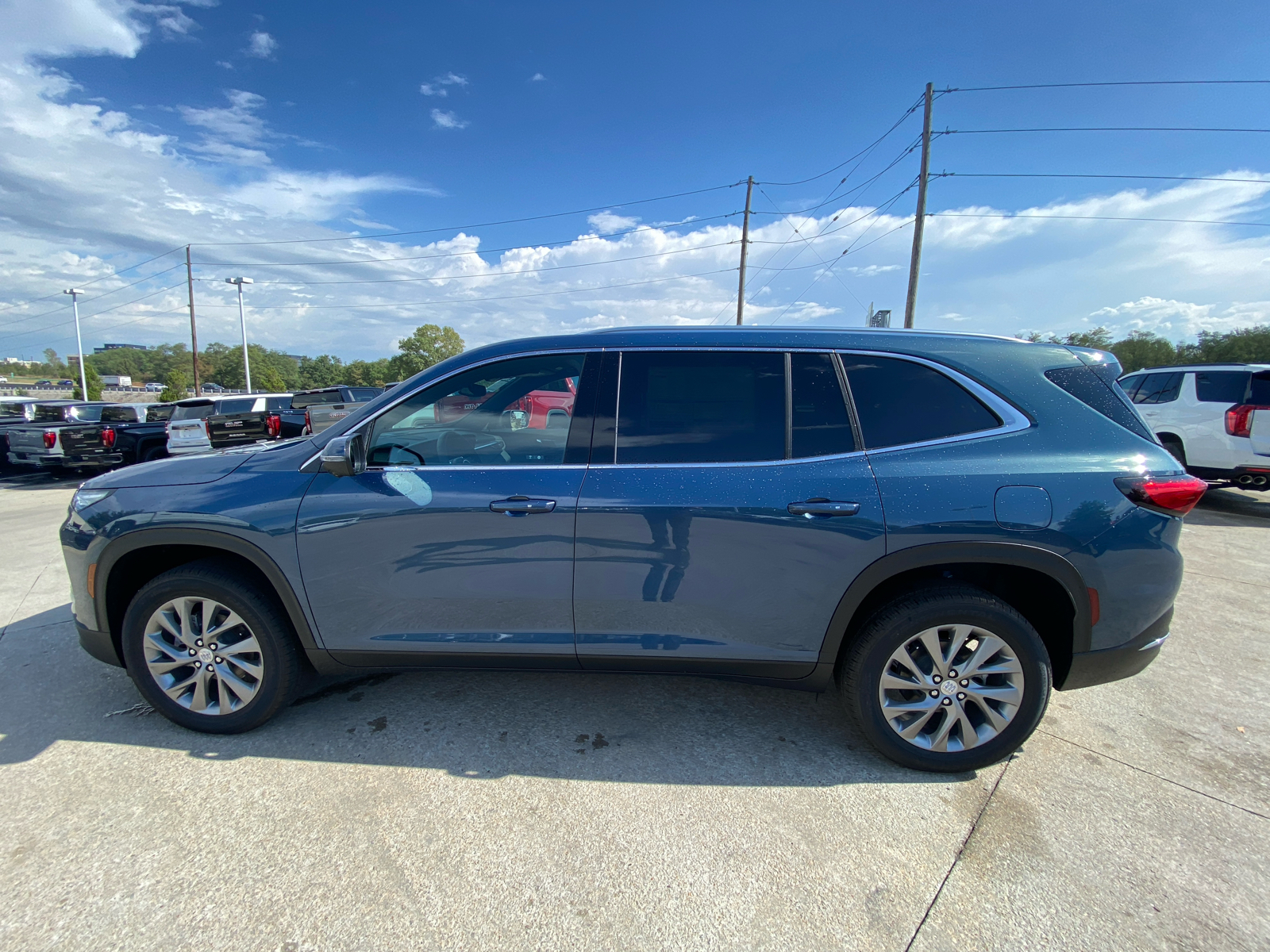 2025 Buick Enclave Preferred 9