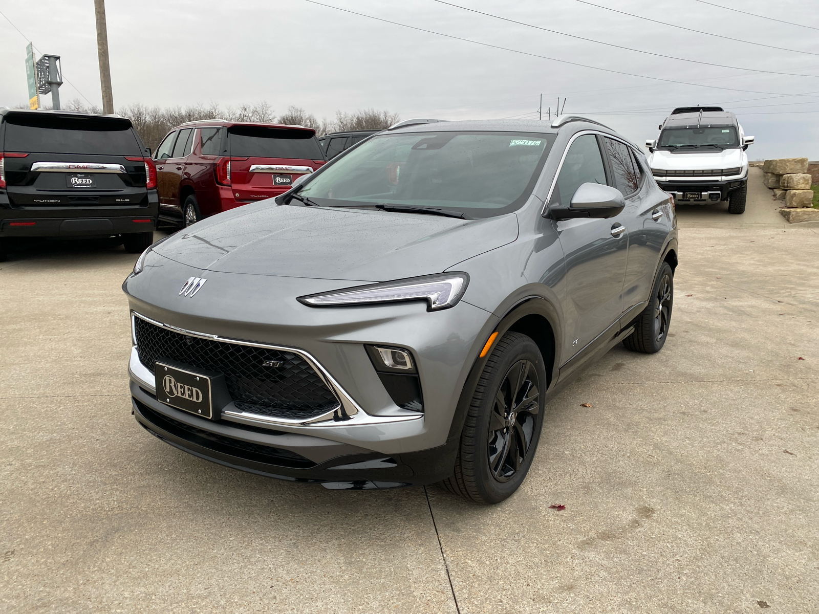 2025 Buick Encore GX Sport Touring 2