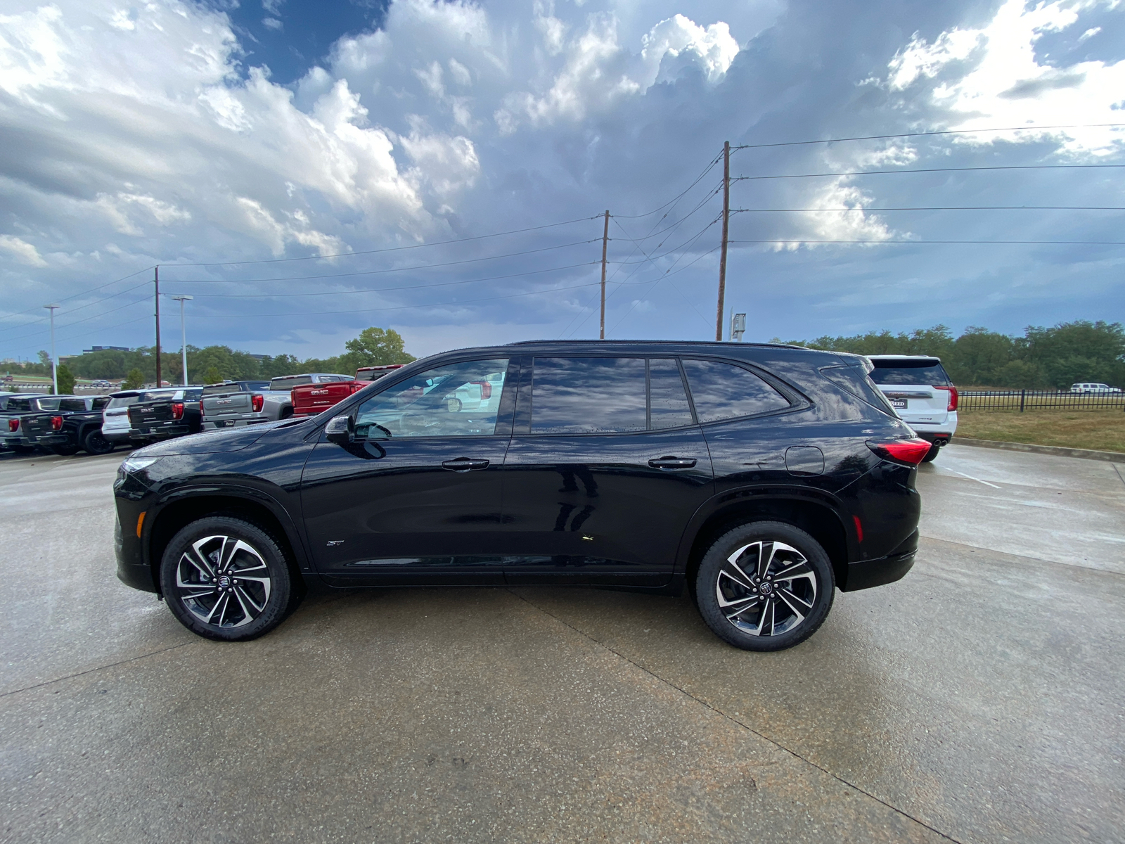 2025 Buick Enclave Sport Touring 9