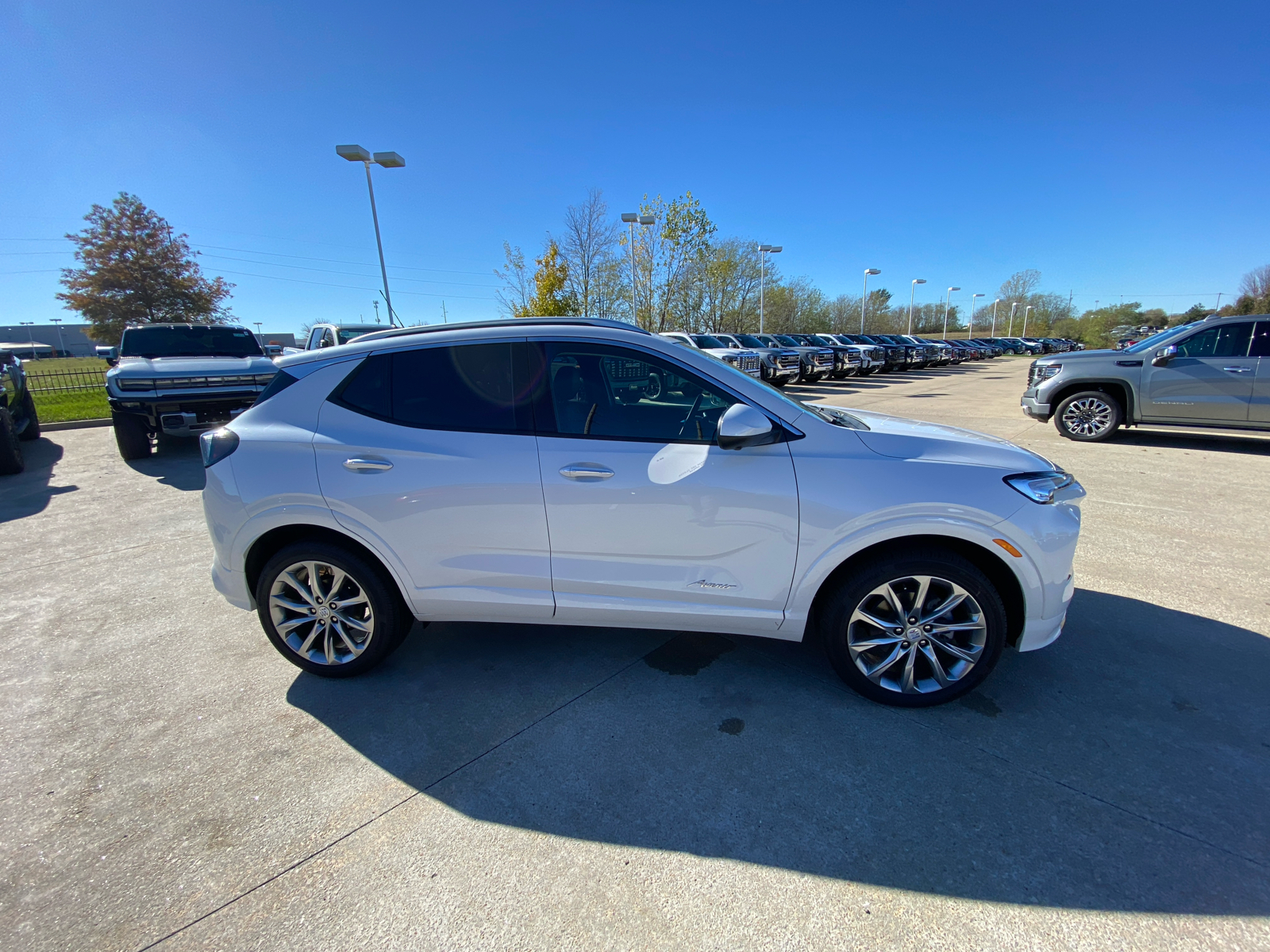 2025 Buick Encore GX Avenir 5