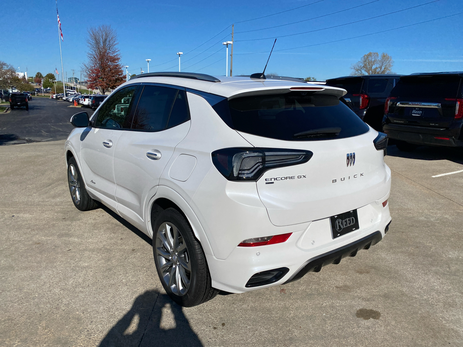 2025 Buick Encore GX Avenir 8