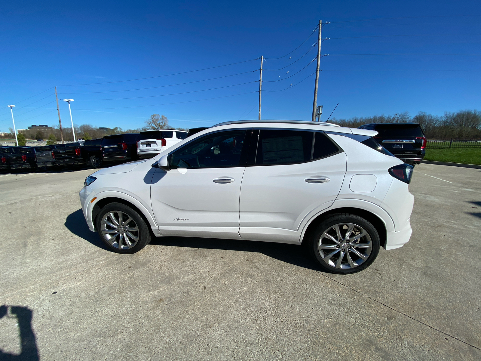 2025 Buick Encore GX Avenir 9