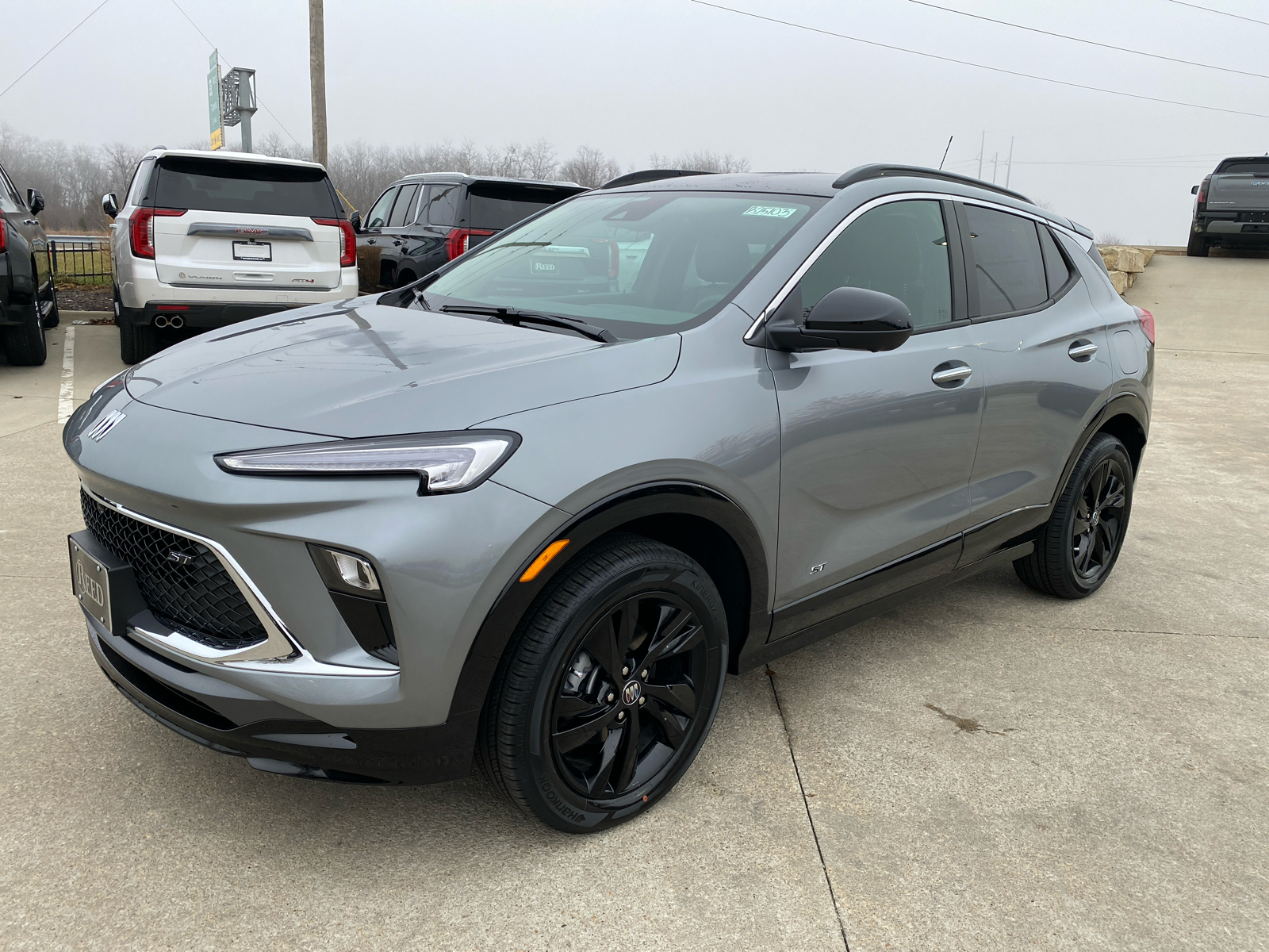 2025 Buick Encore GX Sport Touring 1