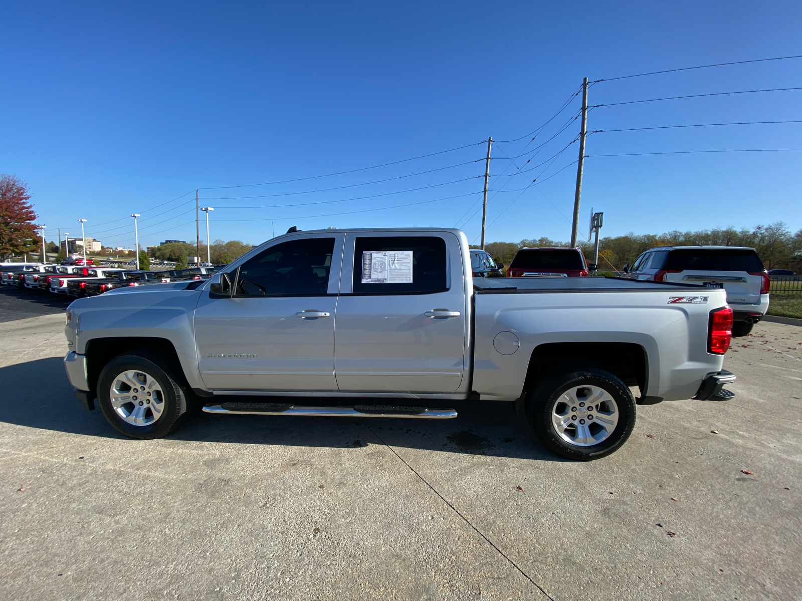 2016 Chevrolet Silverado 1500 LT 4WD Crew Cab 143.5 9