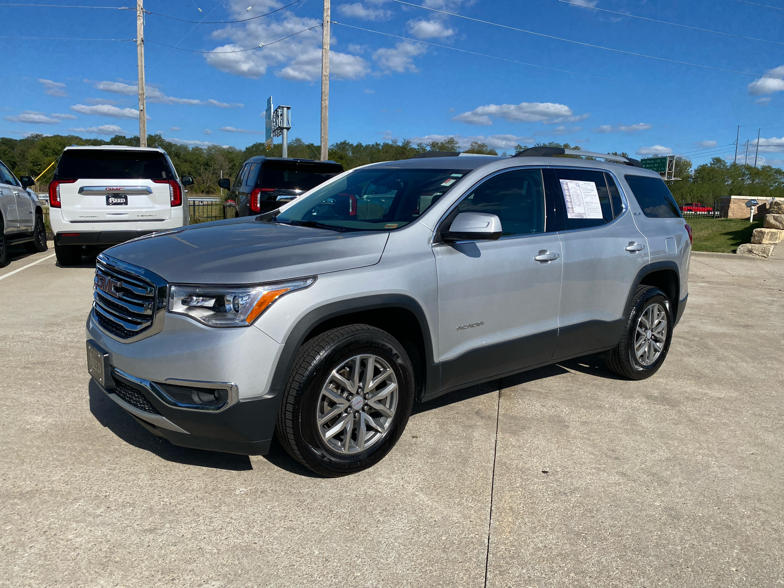 2018 GMC Acadia SLE 1