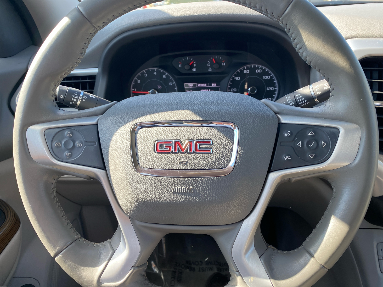 2018 GMC Acadia SLE 16