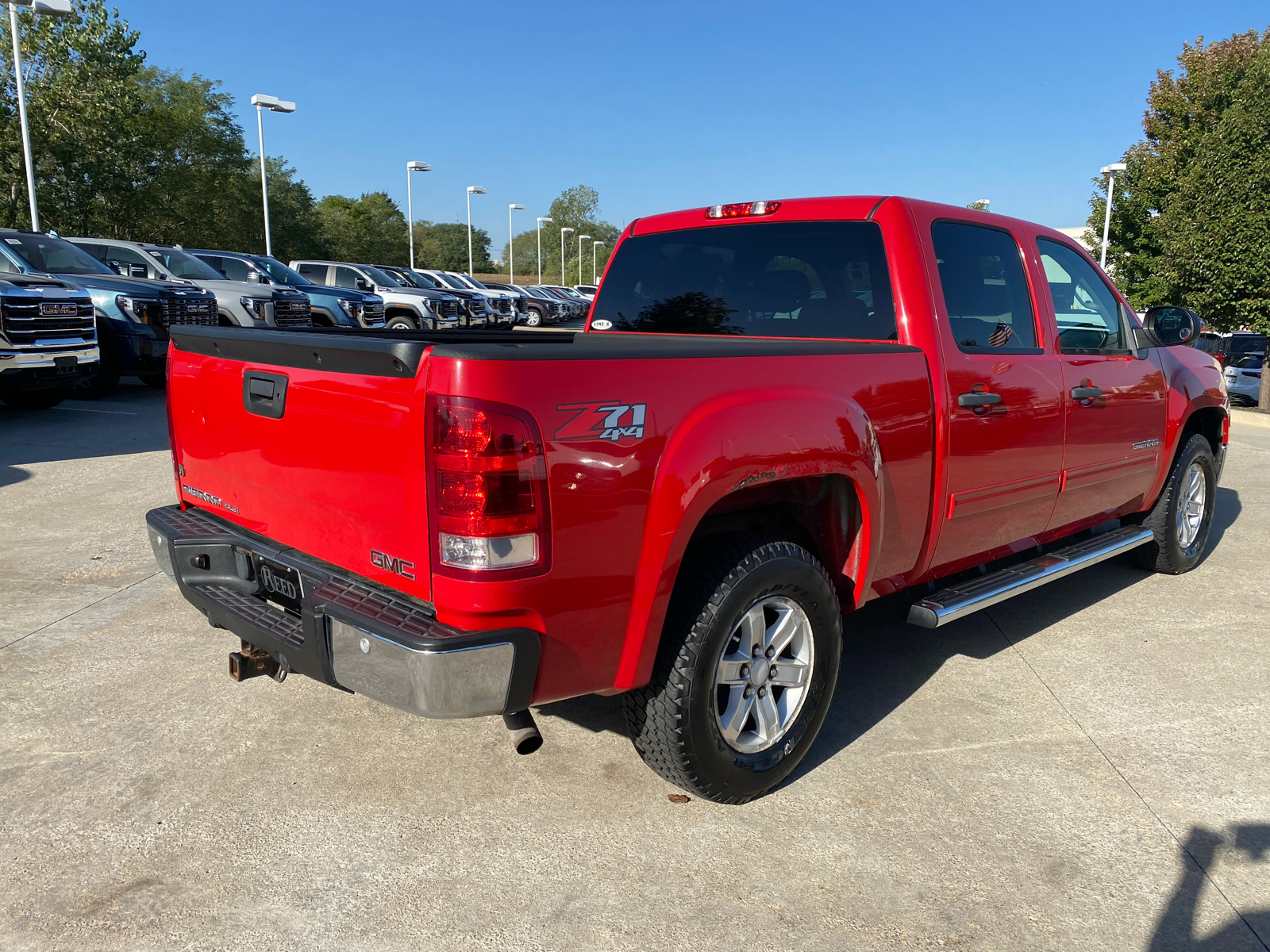 2011 GMC Sierra 1500 SLE 4WD Crew Cab 143.5 6