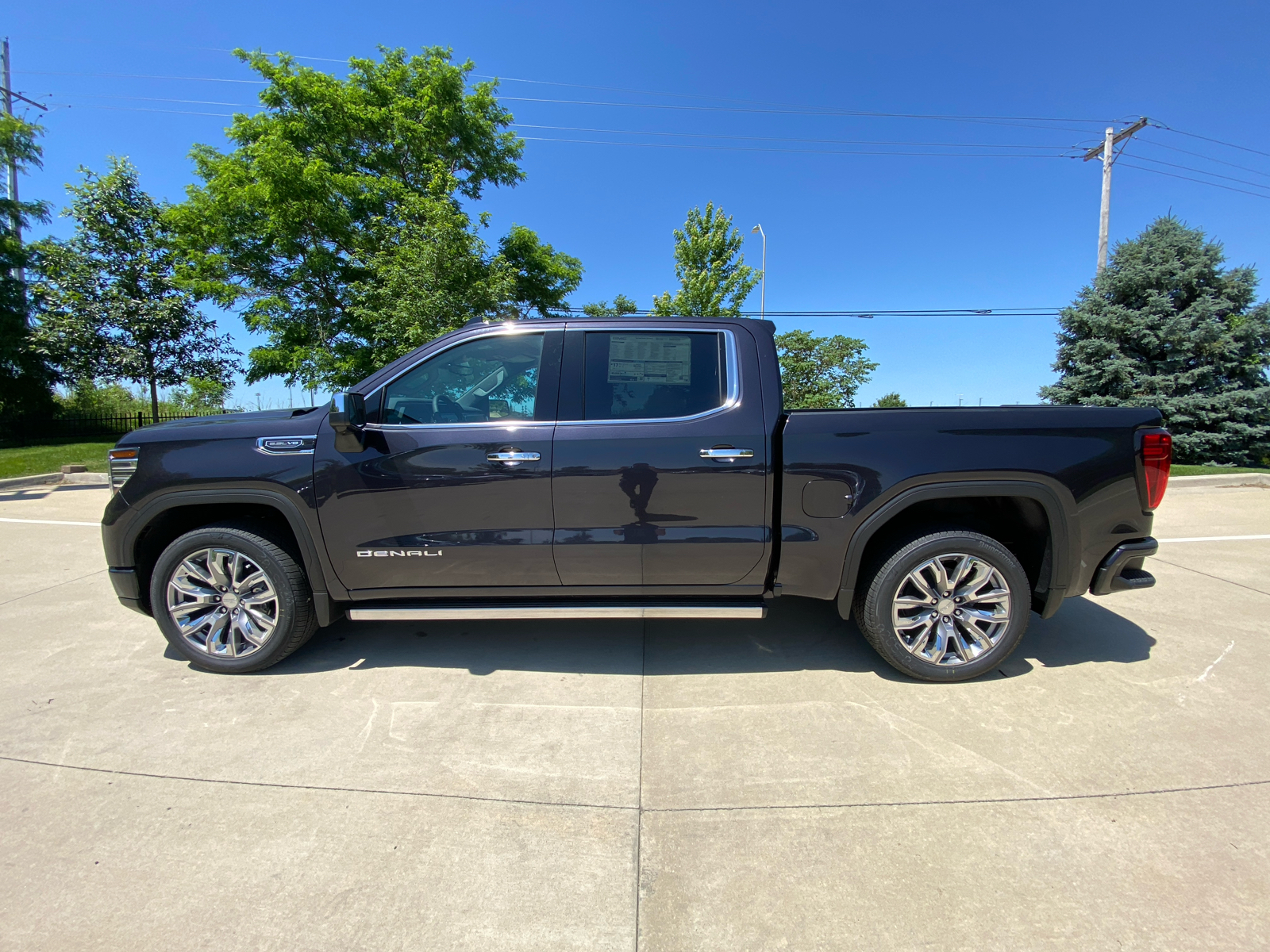 2024 GMC Sierra 1500 Denali 4WD Crew Cab 147 9