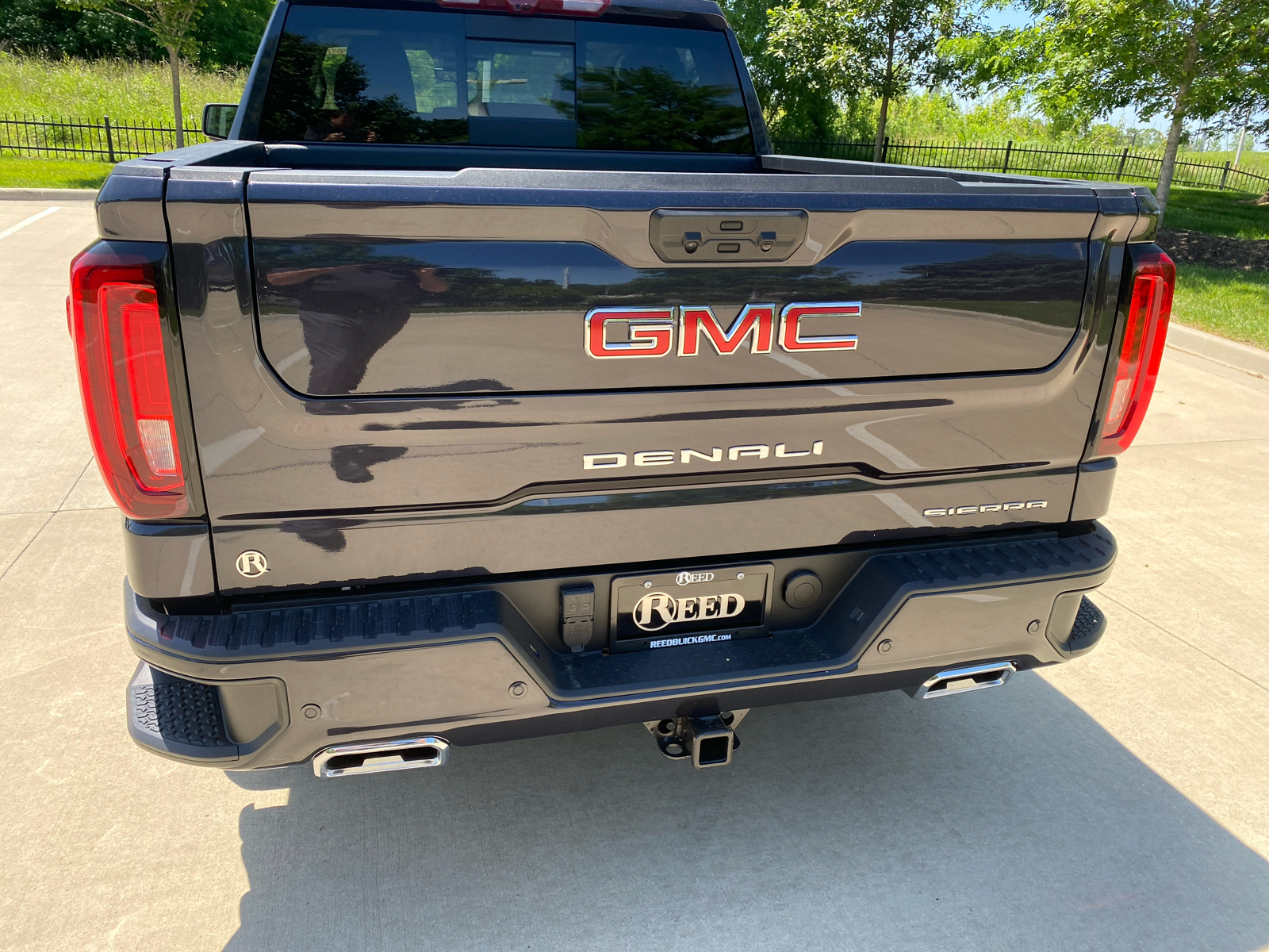 2024 GMC Sierra 1500 Denali 4WD Crew Cab 147 37