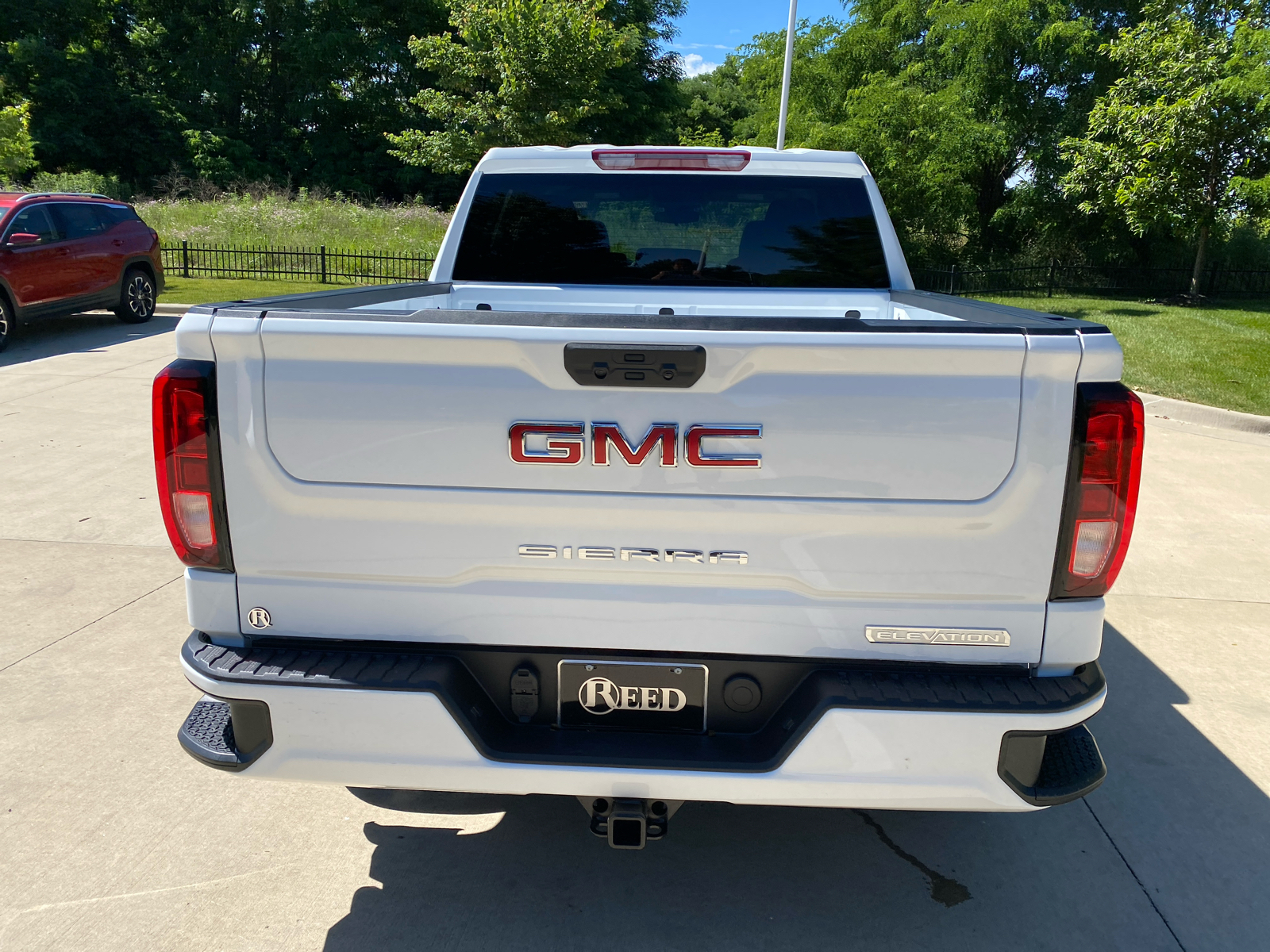 2024 GMC Sierra 1500 Elevation 4WD Crew Cab 147 7