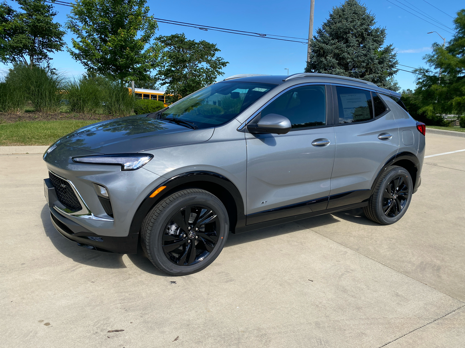 2025 Buick Encore GX Sport Touring 1