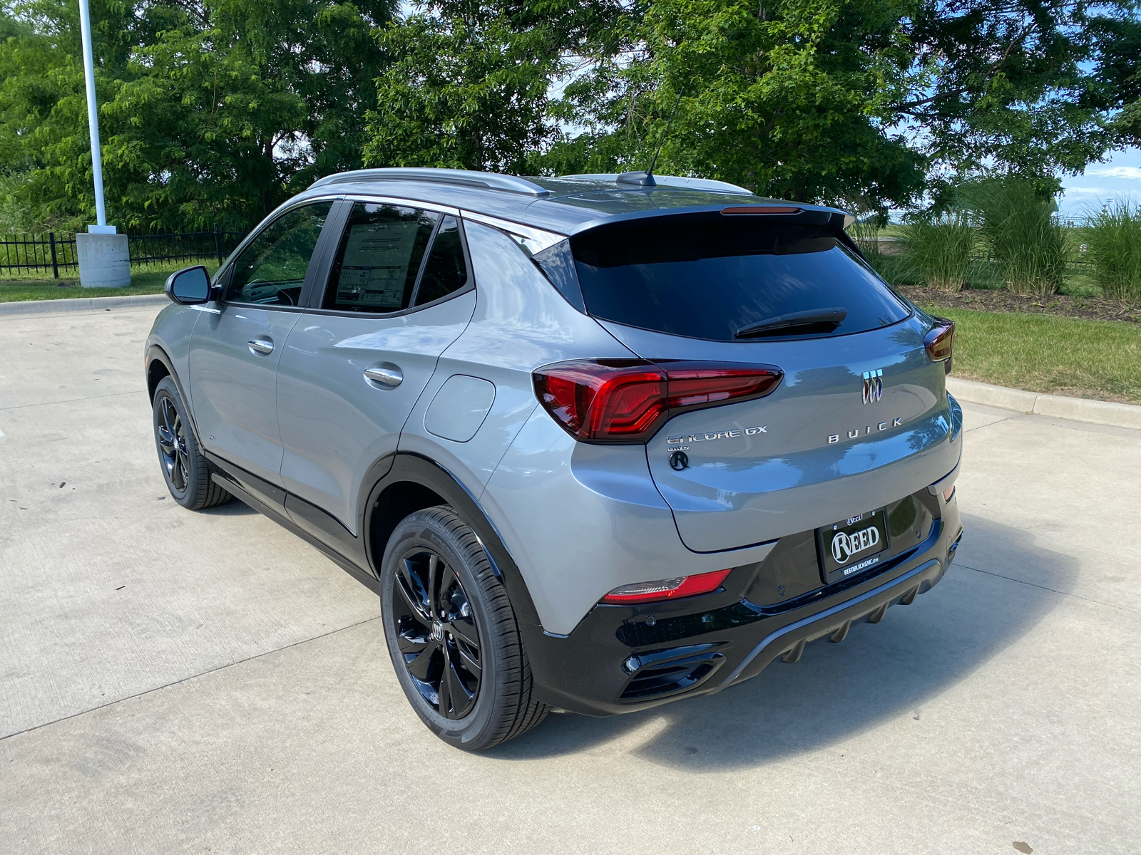 2025 Buick Encore GX Sport Touring 8