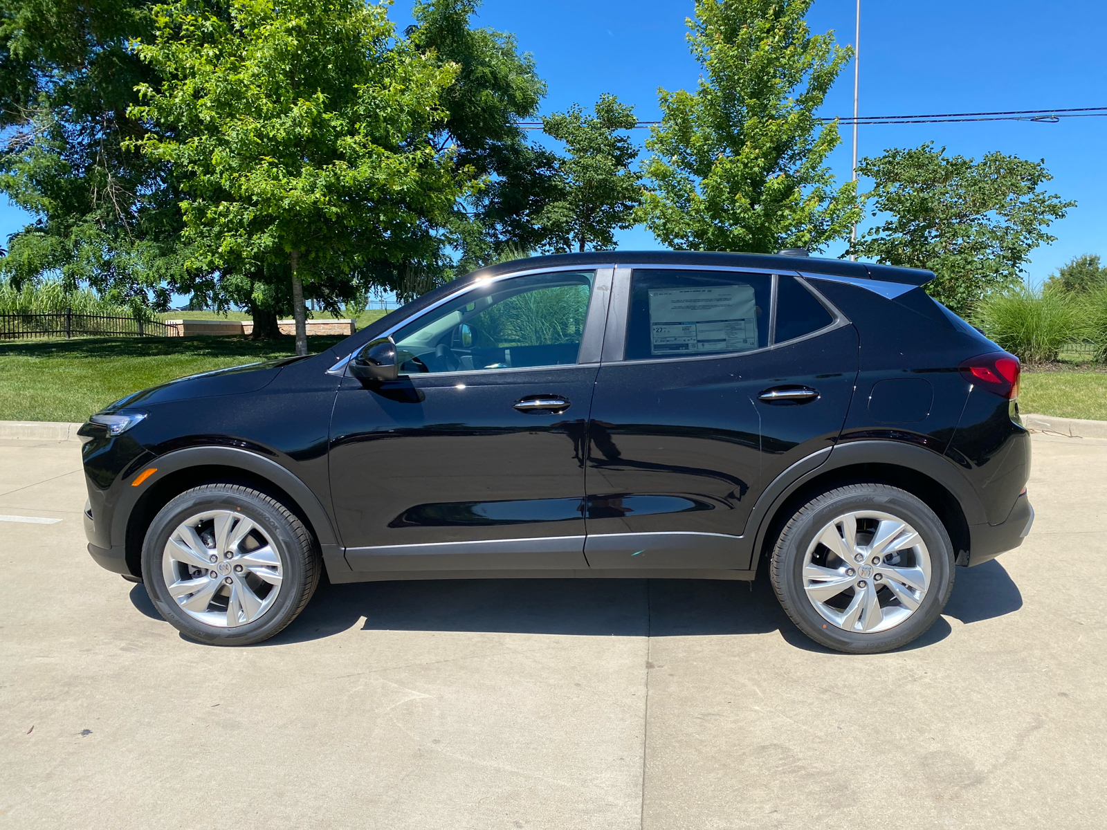 2025 Buick Encore GX Preferred 9