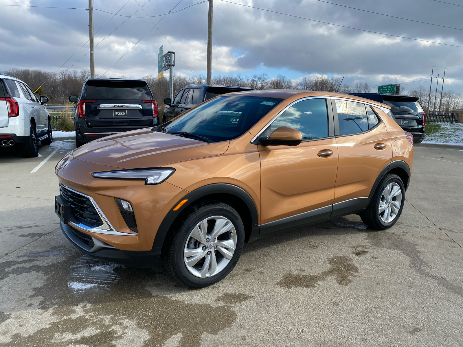 2025 Buick Encore GX Preferred 1