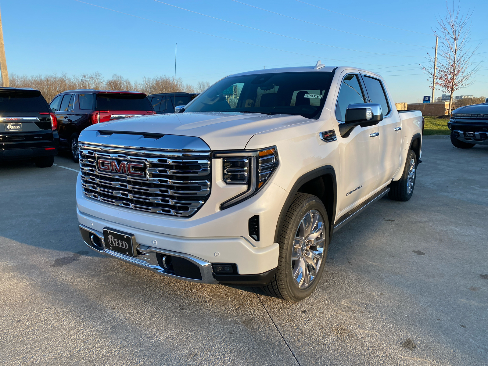 2025 GMC Sierra 1500 Denali 2