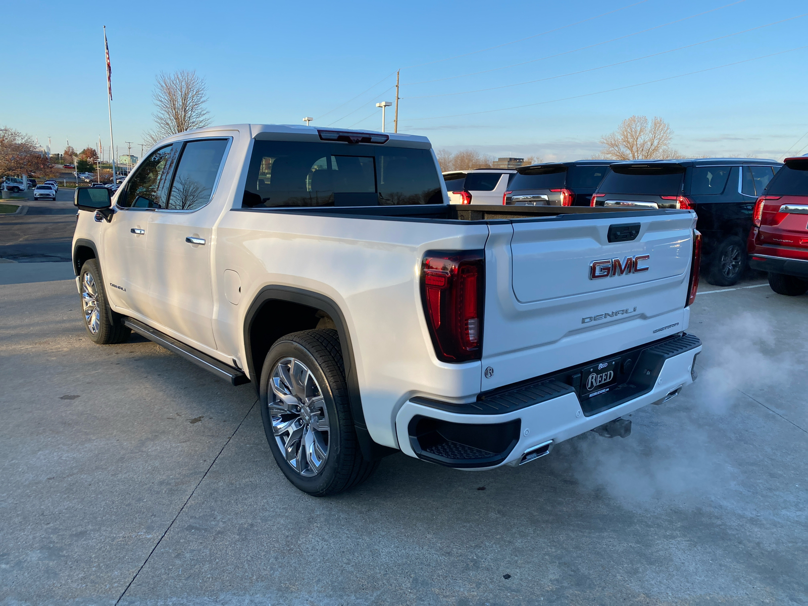 2025 GMC Sierra 1500 Denali 8