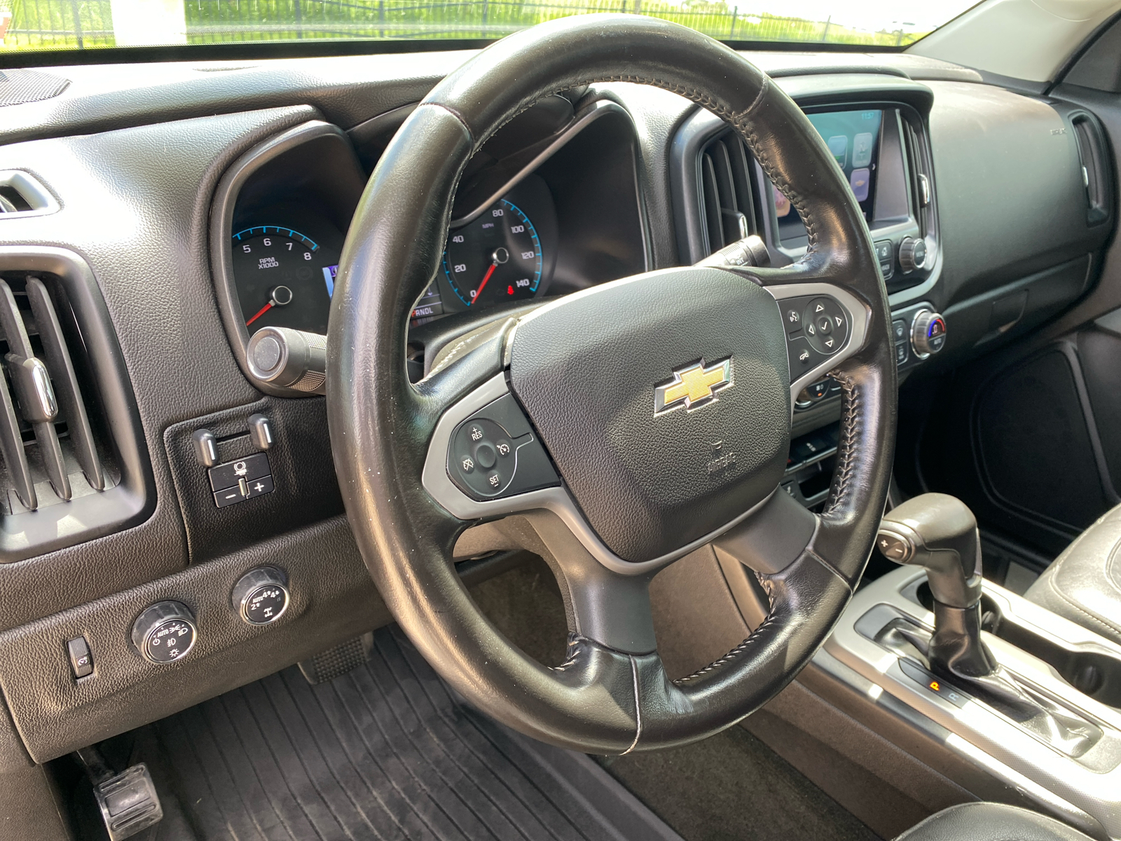 2017 Chevrolet Colorado 4WD LT Crew Cab 128.3 12