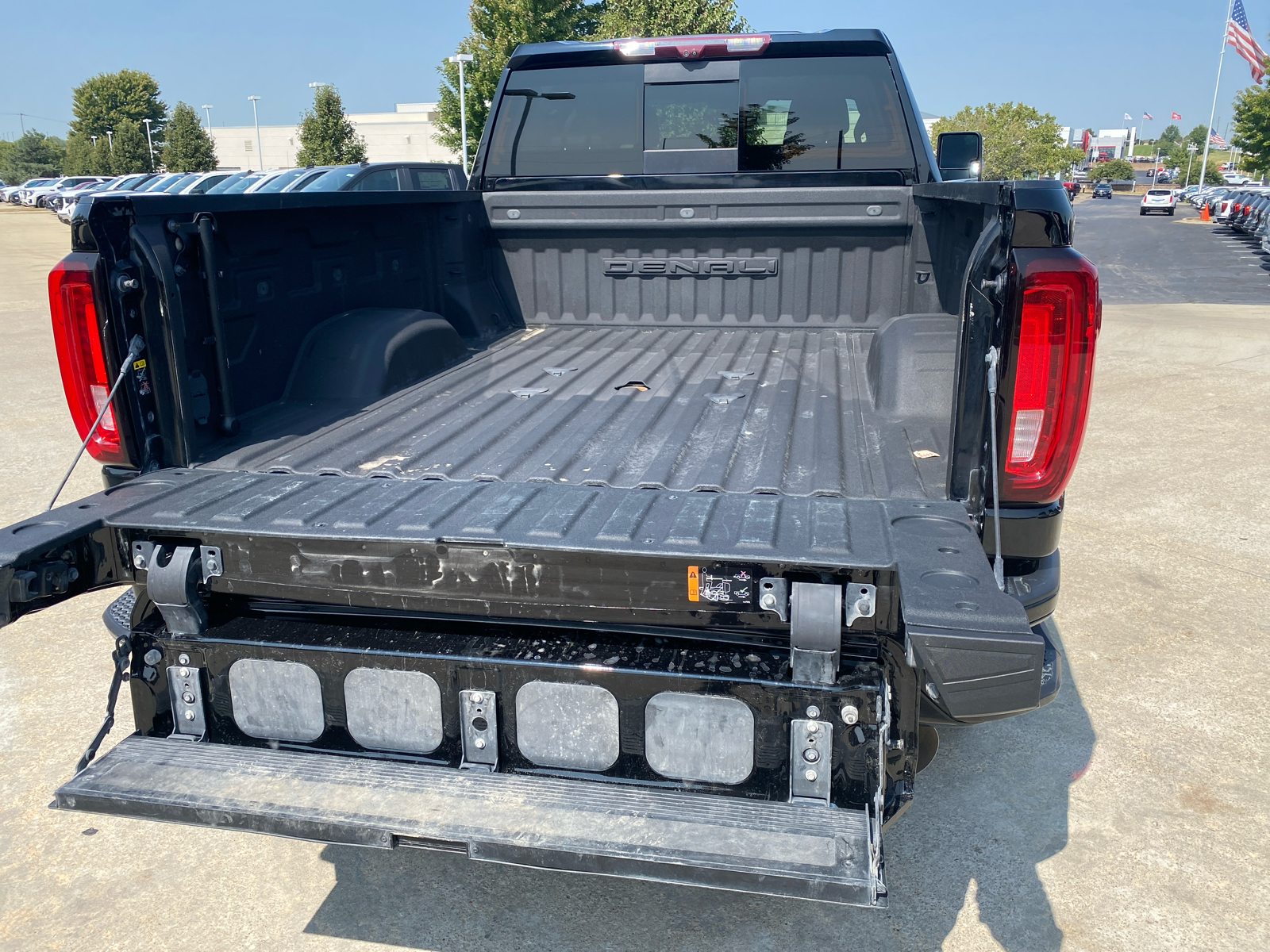 2021 GMC Sierra 2500HD Denali 4WD Crew Cab 159 35