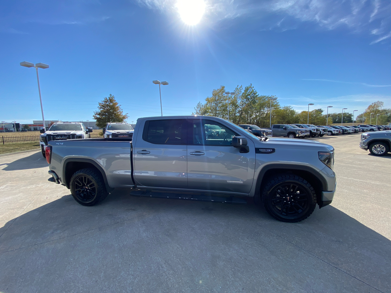 2023 GMC Sierra 1500  5