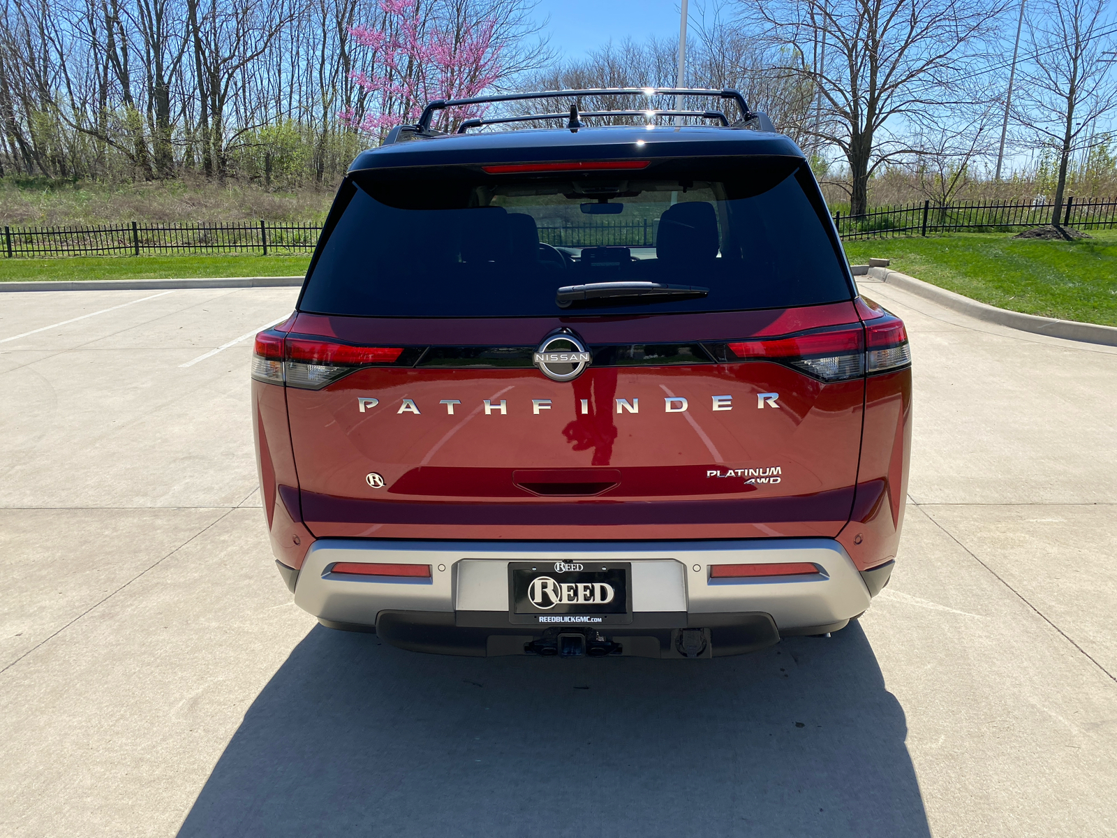 2024 Nissan Pathfinder Platinum 7