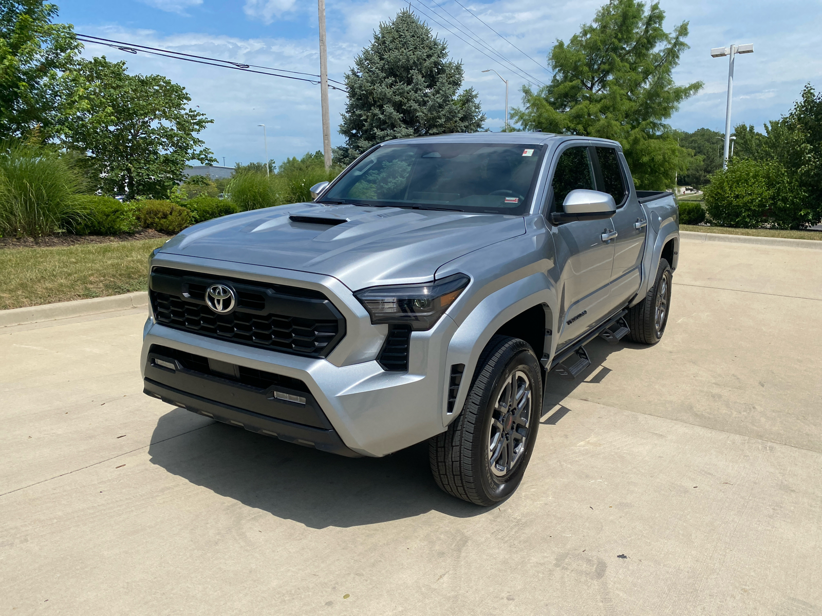 2024 Toyota Tacoma TRD Sport Double Cab 5 Bed AT 2