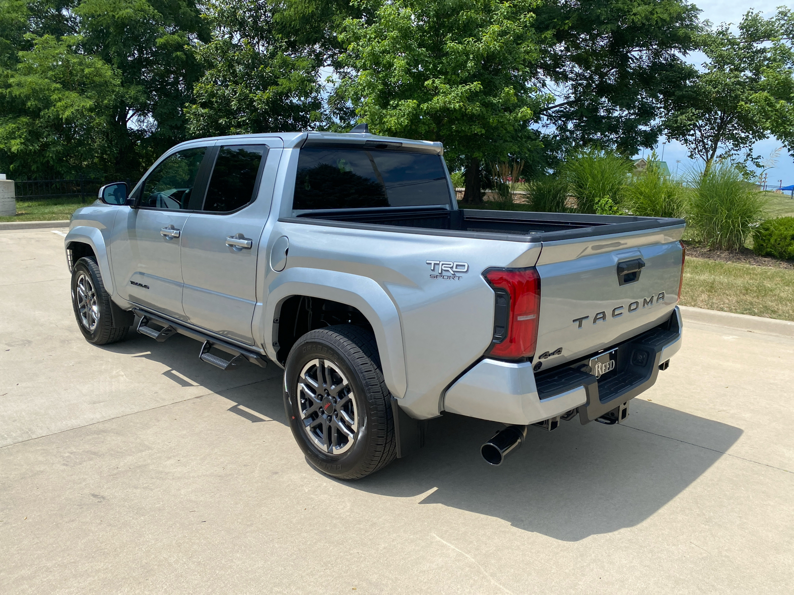 2024 Toyota Tacoma TRD Sport Double Cab 5 Bed AT 8