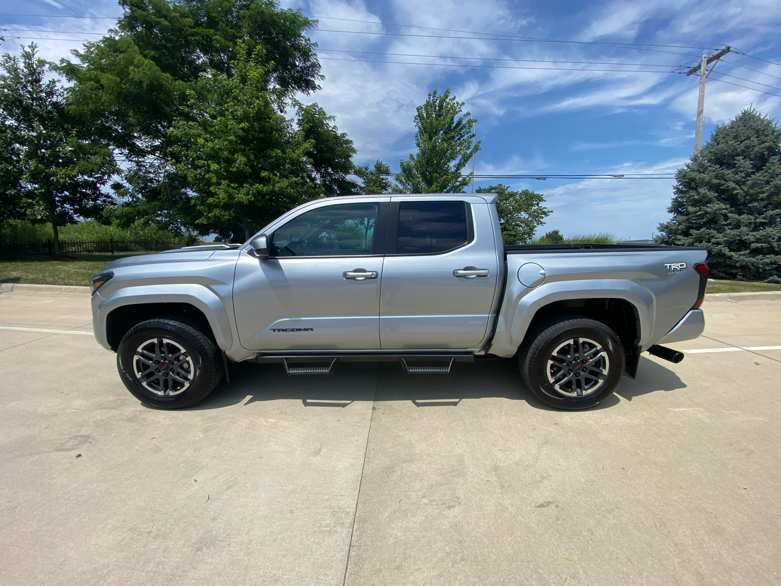 2024 Toyota Tacoma TRD Sport Double Cab 5 Bed AT 9