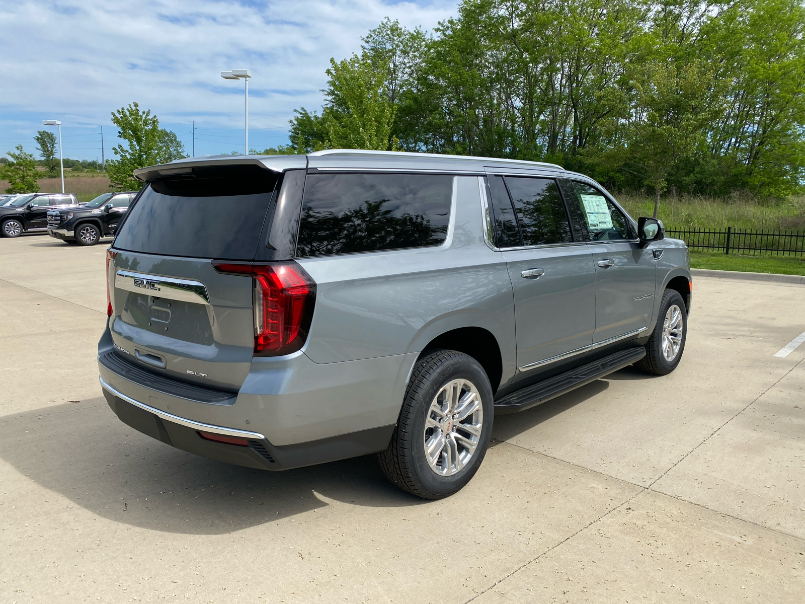 2024 GMC Yukon XL SLT 6