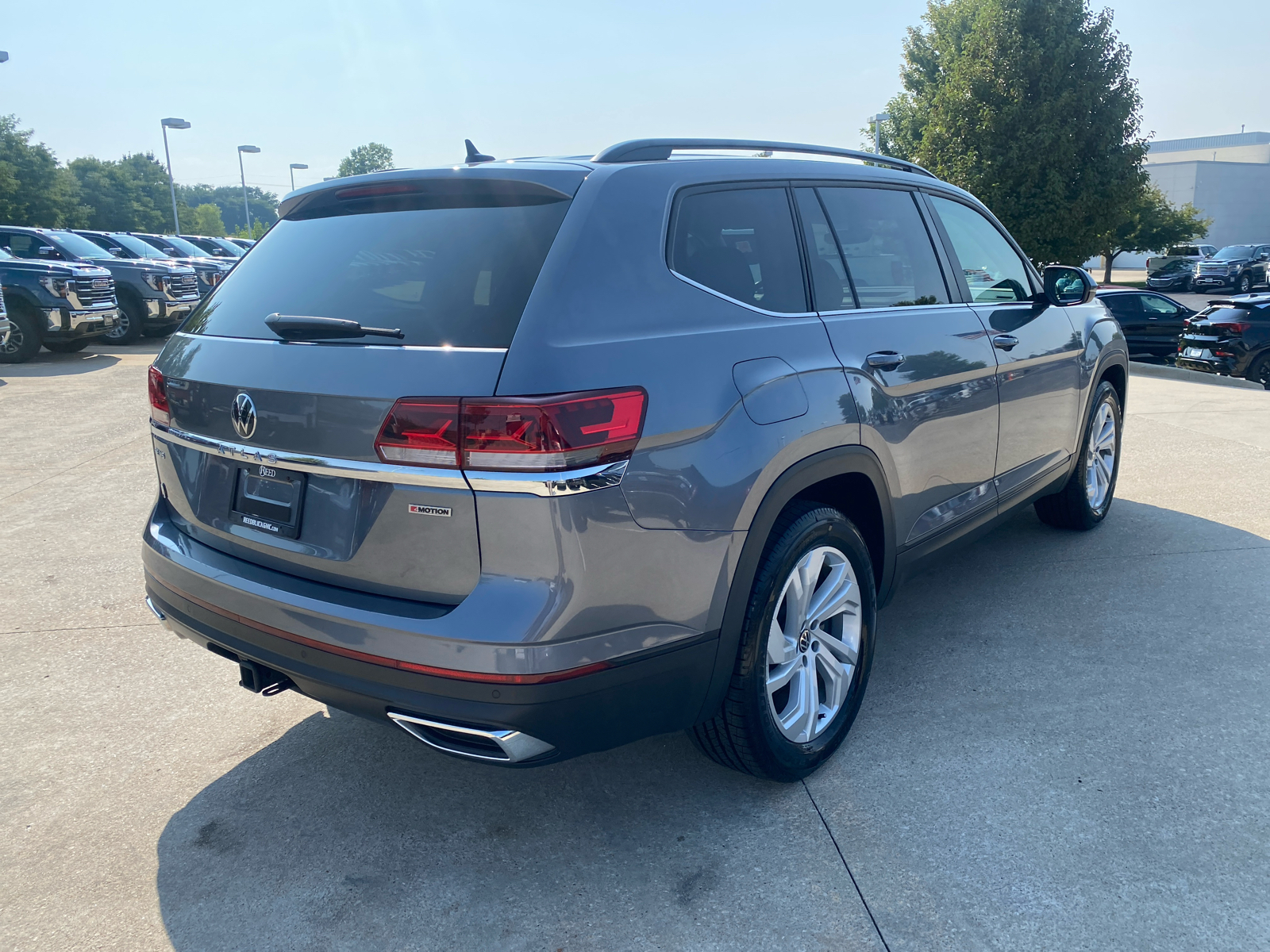 2022 Volkswagen Atlas 3.6L V6 SE w/Technology 6