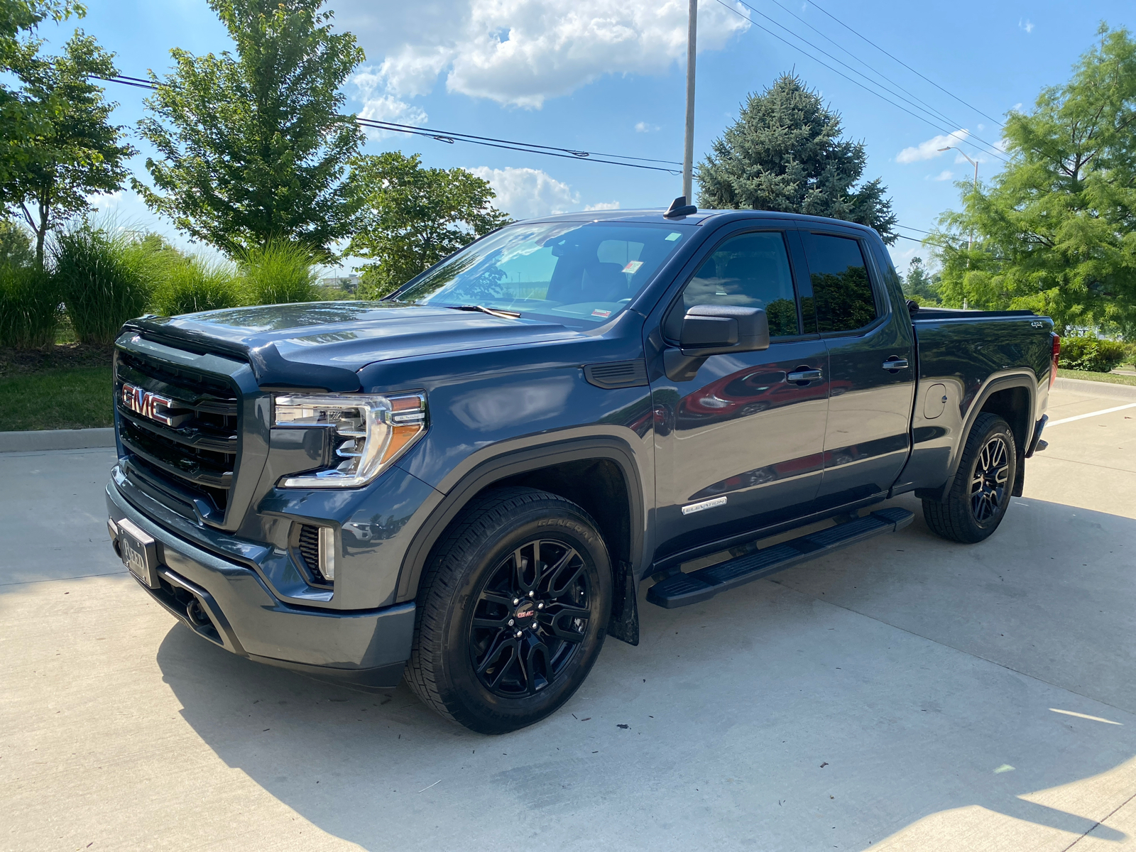 2022 GMC Sierra 1500 Limited Elevation 4WD Double Cab 147 1