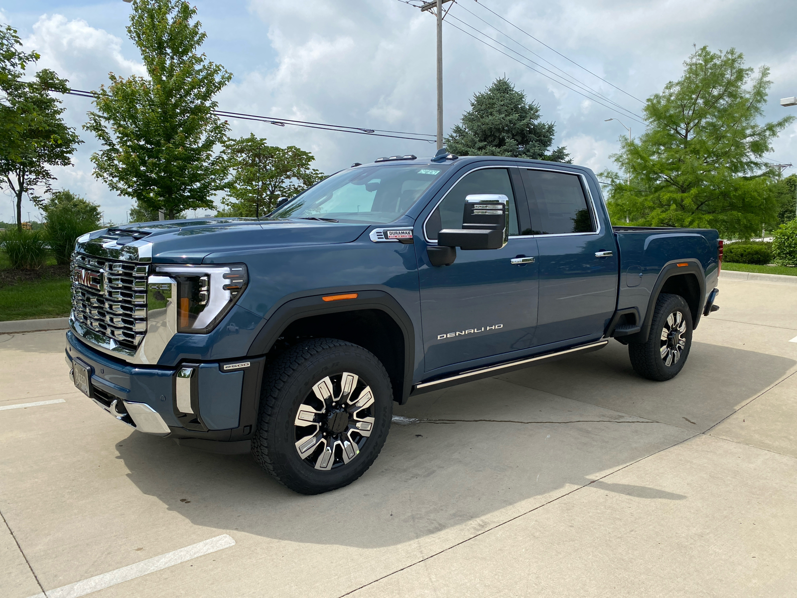 2024 GMC Sierra 2500HD Denali 4WD Crew Cab 159 1