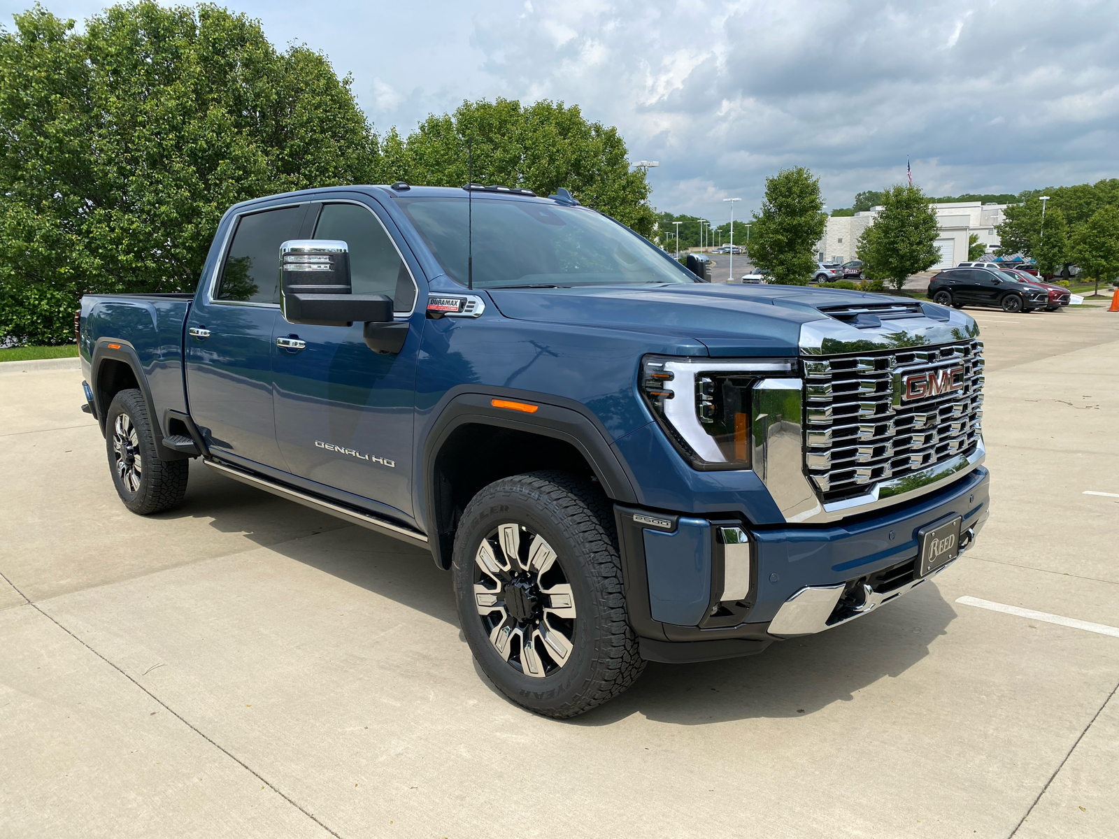 2024 GMC Sierra 2500HD Denali 4WD Crew Cab 159 4