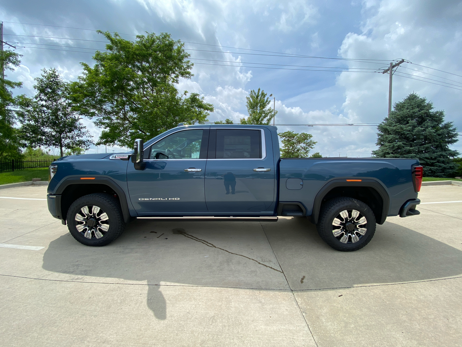 2024 GMC Sierra 2500HD Denali 4WD Crew Cab 159 9