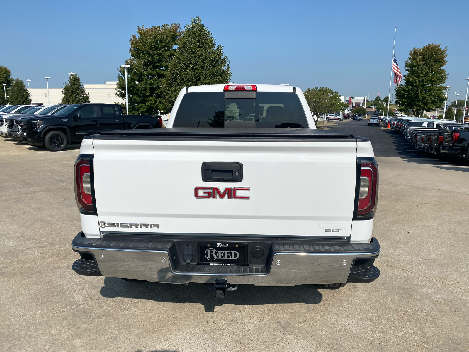 2018 GMC Sierra 1500 SLT 4WD Crew Cab 153.0 7