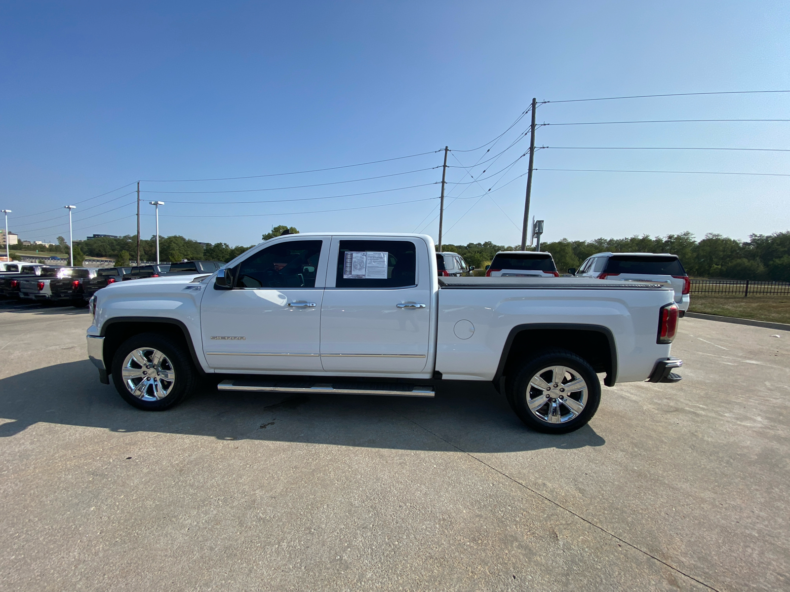 2018 GMC Sierra 1500 SLT 4WD Crew Cab 153.0 9