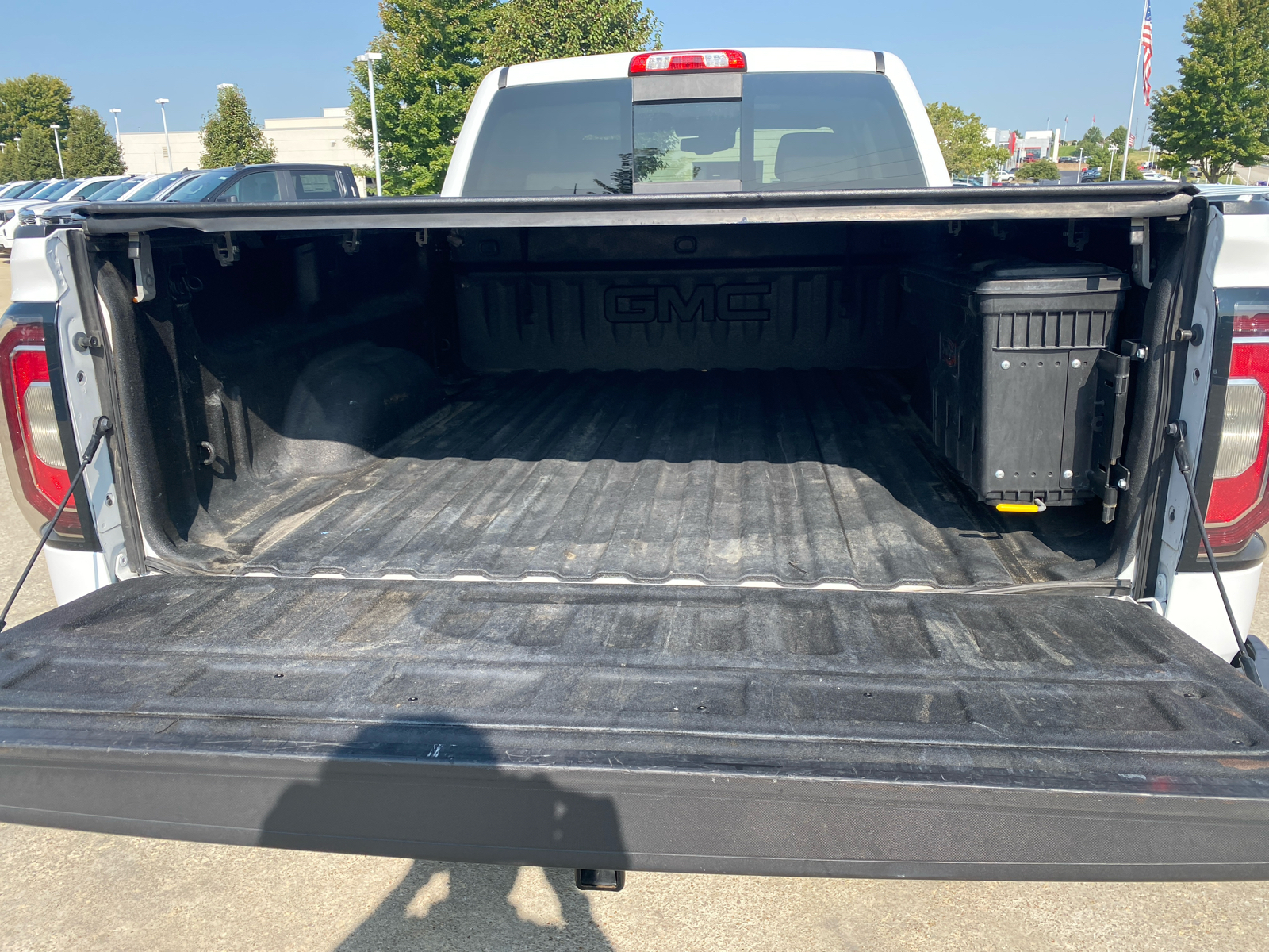 2018 GMC Sierra 1500 SLT 4WD Crew Cab 153.0 37