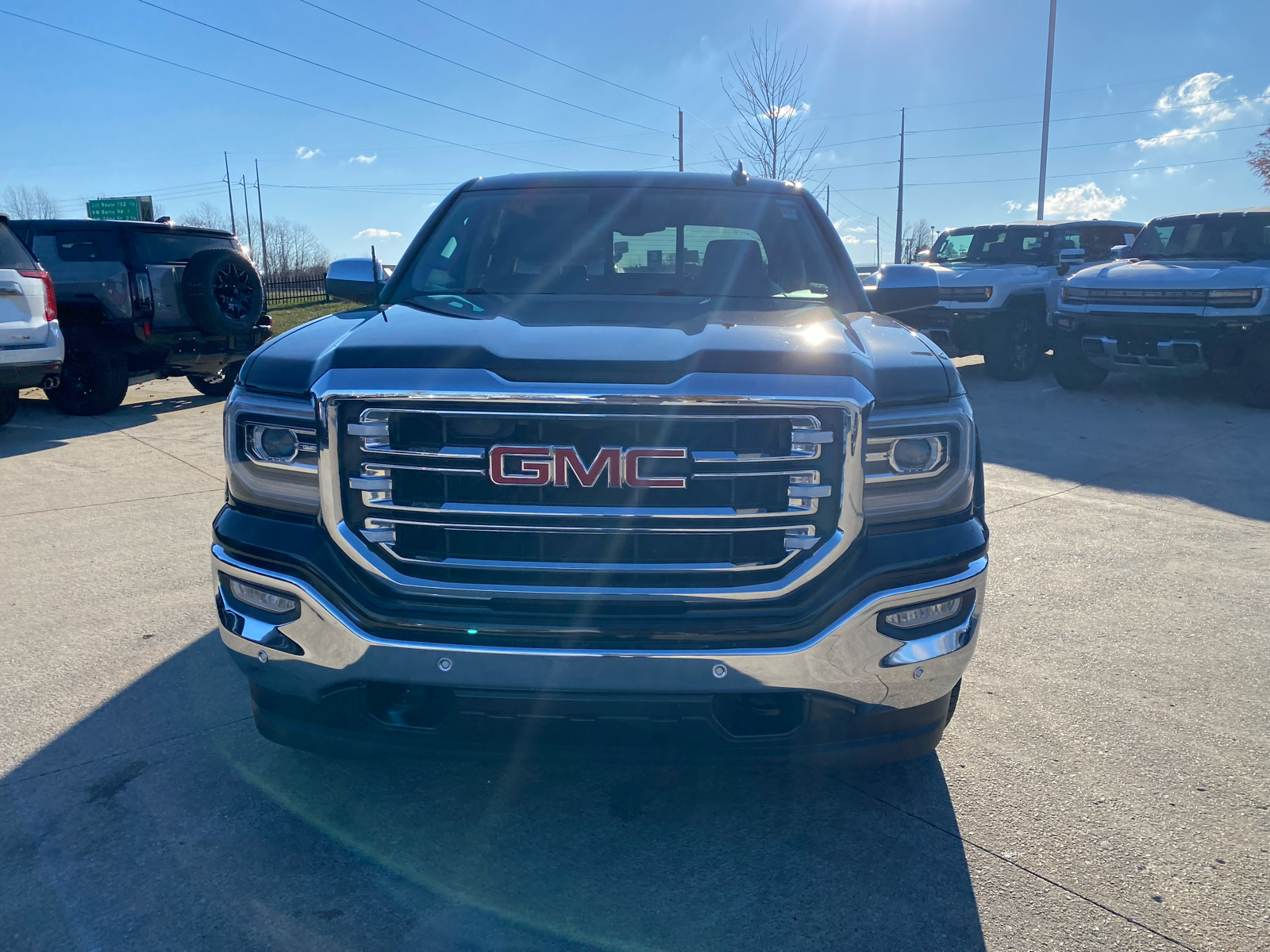 2016 GMC Sierra 1500 SLT 4WD Crew Cab 143.5 3